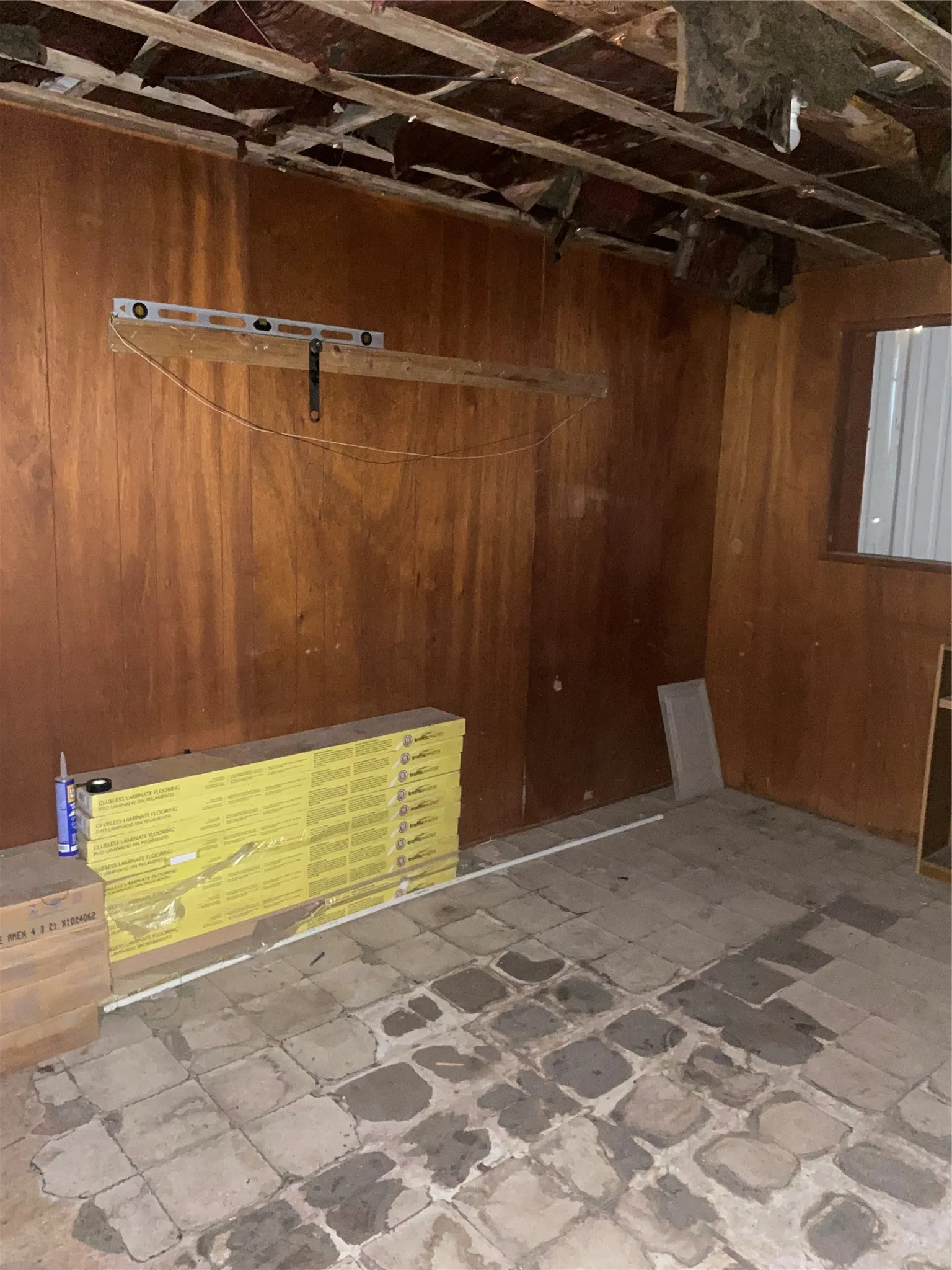 Single Family Residence For Sale in Callahan County , 600 2nd Street, Cross Plains, Texas 76443, 3 Bedroom, 2 Bathroom, Garage spaces, 2,424 Sqft, built in 1930, mls#21387992, Real Estate Agent in Cross Plains, Homes For Sale in Callahan county, Homes For Sale in Cross Plains, Realtor in Cross Plains Texas, Real Estate Brokerage Independent Realty Texas, Luminita Cordes Realtor