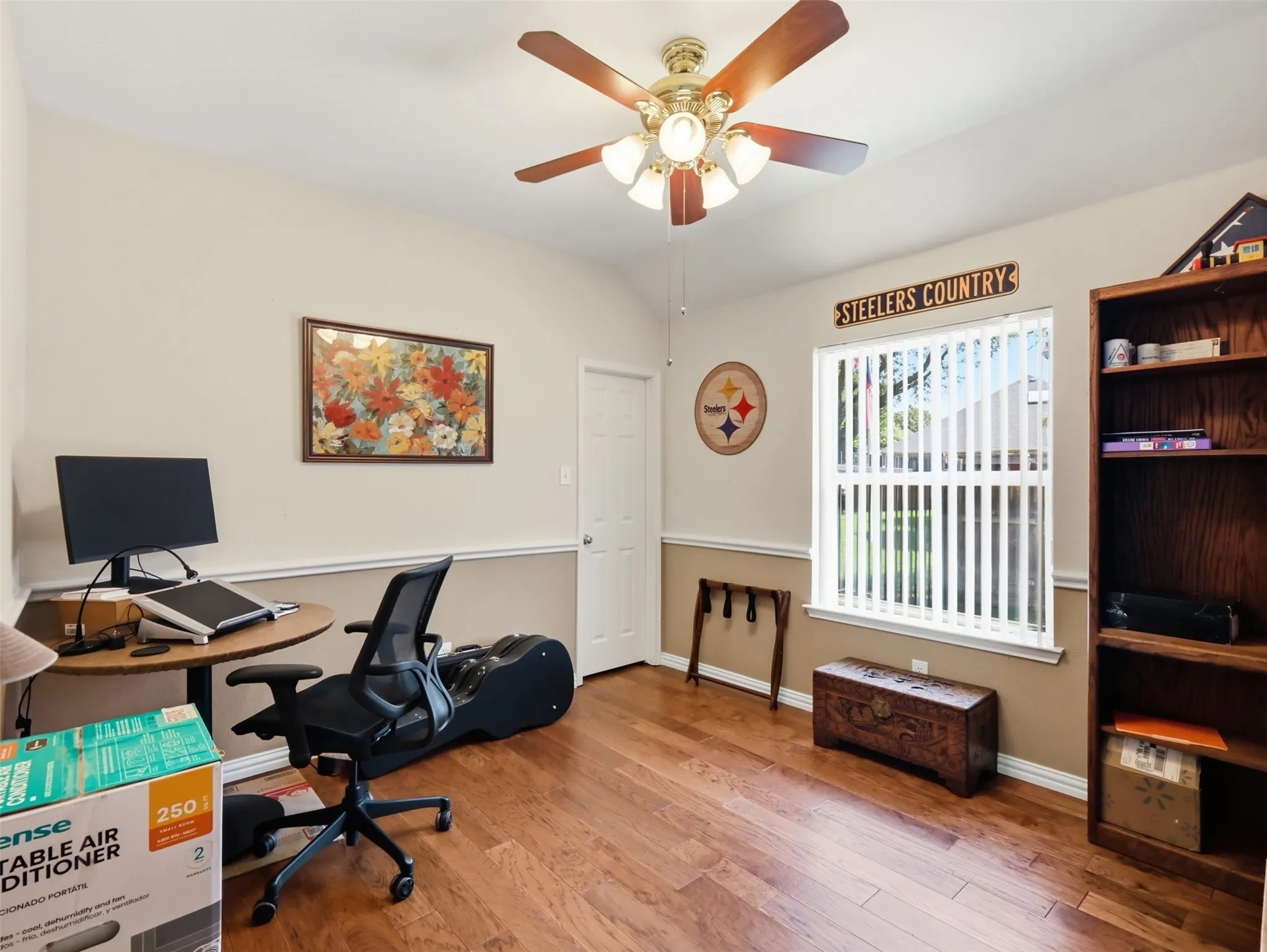 Single Family Residence For Sale in Denton County , 1408 Berne Lane, Lewisville, Texas 75067, 4 Bedroom, 2 Bathroom, 2 Garage spaces, 2,211 Sqft, built in 1998, mls#21387778, Real Estate Agent in Lewisville, Homes For Sale in Denton county, Homes For Sale in Lewisville, Realtor in Lewisville Texas, Real Estate Brokerage Independent Realty Texas, Luminita Cordes Realtor