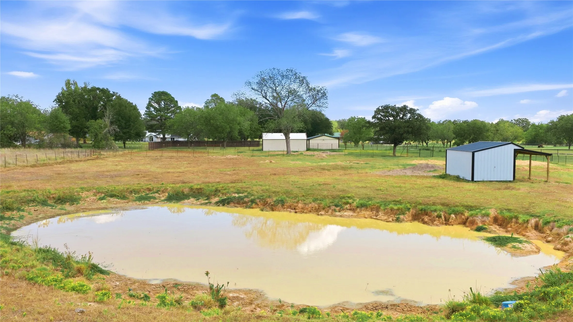 Unimproved Land For Sale in Henderson County , 601 Lake By Drive, Kemp, Texas 75143, 0, 0, Garage spaces, 0 Sqft, built in 0, mls#21387986, Real Estate Agent in Kemp, Homes For Sale in Henderson county, Homes For Sale in Kemp, Realtor in Kemp Texas, Real Estate Brokerage Independent Realty Texas, Luminita Cordes Realtor
