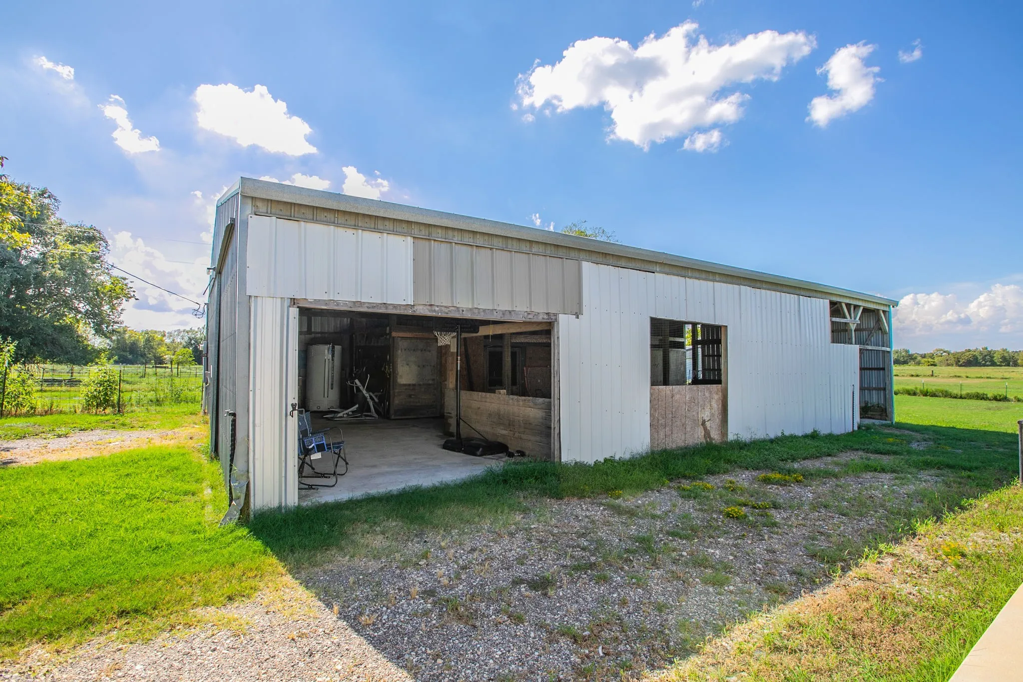 Mobile Home For Sale in Freestone County , 103 Elm Street, Donie, Texas 75838, 4 Bedroom, 2 Bathroom, Garage spaces, 1,860 Sqft, built in 2020, mls#21387281, Real Estate Agent in Donie, Homes For Sale in Freestone county, Homes For Sale in Donie, Realtor in Donie Texas, Real Estate Brokerage Independent Realty Texas, Luminita Cordes Realtor