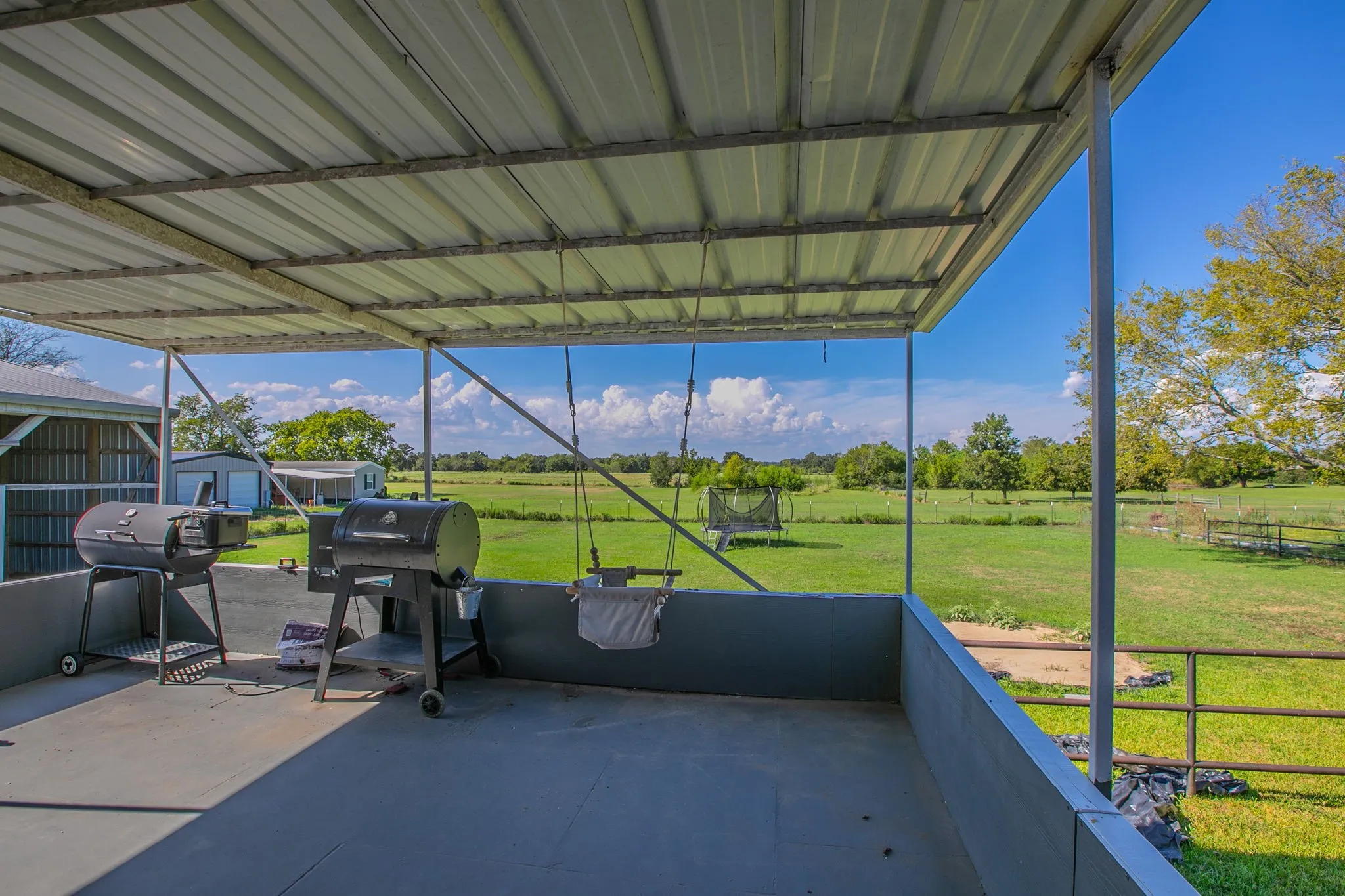 Mobile Home For Sale in Freestone County , 103 Elm Street, Donie, Texas 75838, 4 Bedroom, 2 Bathroom, Garage spaces, 1,860 Sqft, built in 2020, mls#21387281, Real Estate Agent in Donie, Homes For Sale in Freestone county, Homes For Sale in Donie, Realtor in Donie Texas, Real Estate Brokerage Independent Realty Texas, Luminita Cordes Realtor