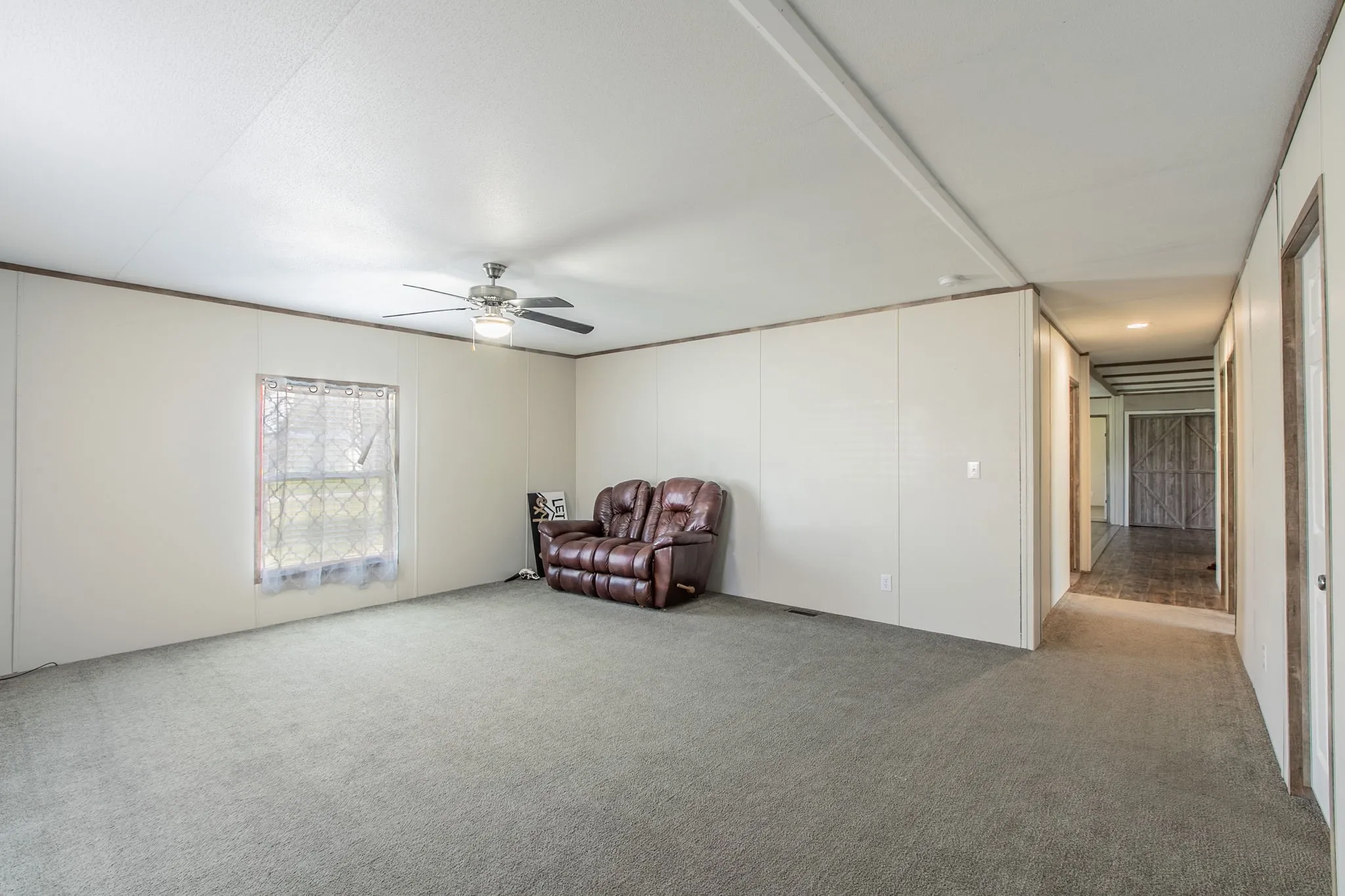 Mobile Home For Sale in Freestone County , 103 Elm Street, Donie, Texas 75838, 4 Bedroom, 2 Bathroom, Garage spaces, 1,860 Sqft, built in 2020, mls#21387281, Real Estate Agent in Donie, Homes For Sale in Freestone county, Homes For Sale in Donie, Realtor in Donie Texas, Real Estate Brokerage Independent Realty Texas, Luminita Cordes Realtor