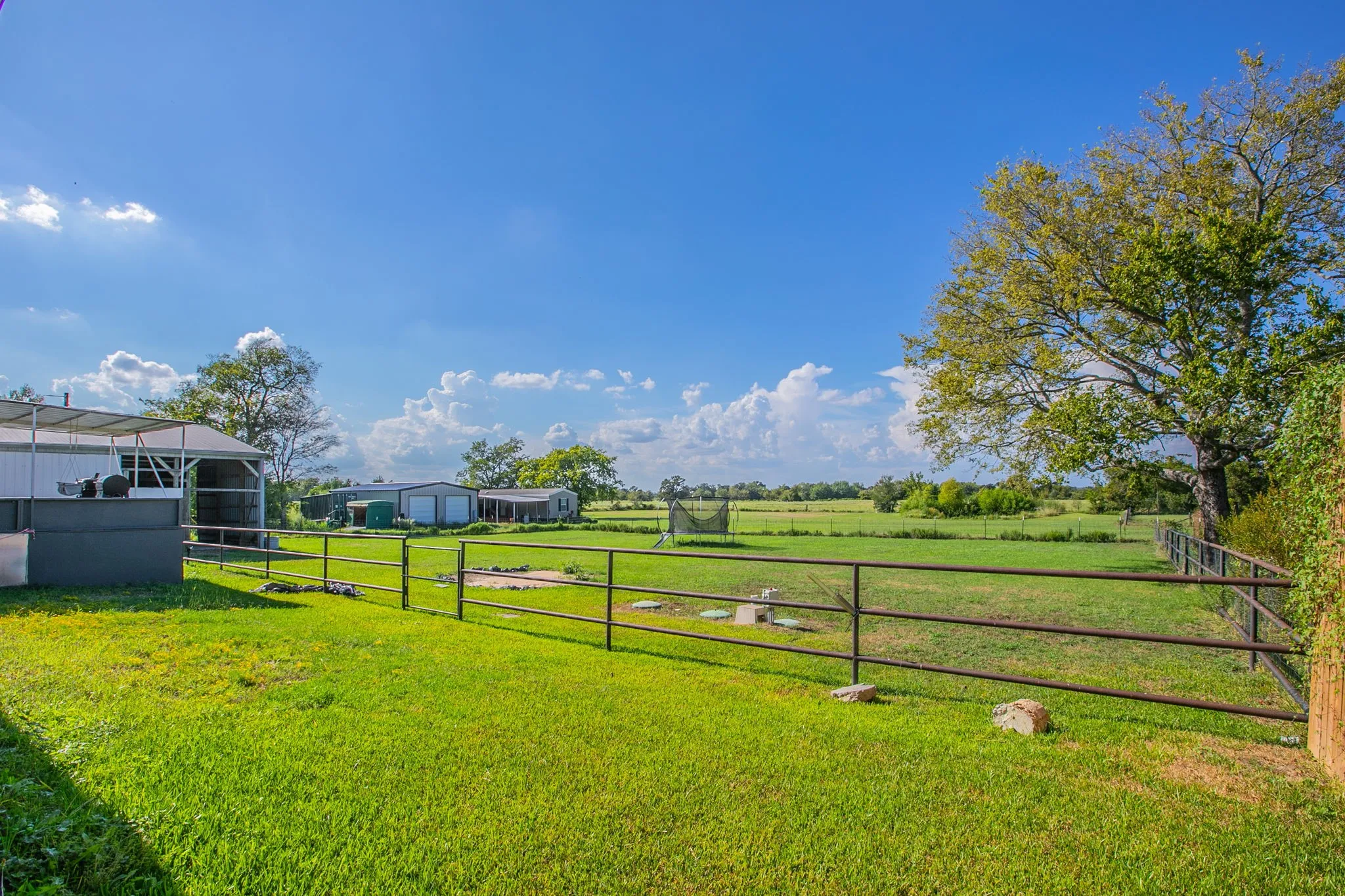 Mobile Home For Sale in Freestone County , 103 Elm Street, Donie, Texas 75838, 4 Bedroom, 2 Bathroom, Garage spaces, 1,860 Sqft, built in 2020, mls#21387281, Real Estate Agent in Donie, Homes For Sale in Freestone county, Homes For Sale in Donie, Realtor in Donie Texas, Real Estate Brokerage Independent Realty Texas, Luminita Cordes Realtor