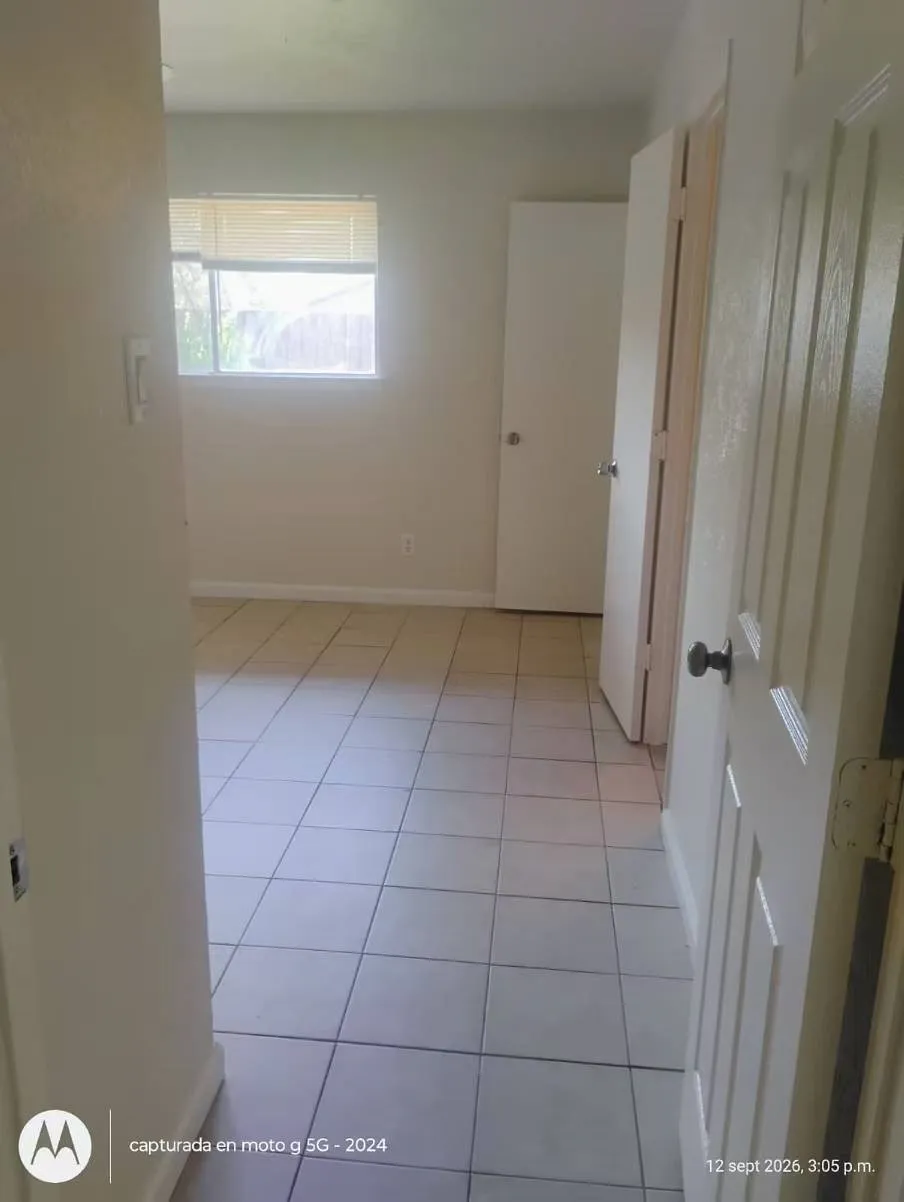 Single Family Residence For Rent in Denton County , 2901 Colonial Drive, Carrollton, Texas 75007, 4 Bedroom, 2 Bathroom, 2 Garage spaces, 1,585 Sqft, built in 1973, mls#21388077, Real Estate Agent in Carrollton, Homes For Rent in Denton county, Homes For Rent in Carrollton, Realtor in Carrollton Texas, Real Estate Brokerage Independent Realty Texas, Luminita Cordes Realtor
