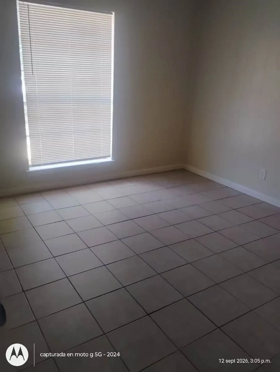 Single Family Residence For Rent in Denton County , 2901 Colonial Drive, Carrollton, Texas 75007, 4 Bedroom, 2 Bathroom, 2 Garage spaces, 1,585 Sqft, built in 1973, mls#21388077, Real Estate Agent in Carrollton, Homes For Rent in Denton county, Homes For Rent in Carrollton, Realtor in Carrollton Texas, Real Estate Brokerage Independent Realty Texas, Luminita Cordes Realtor