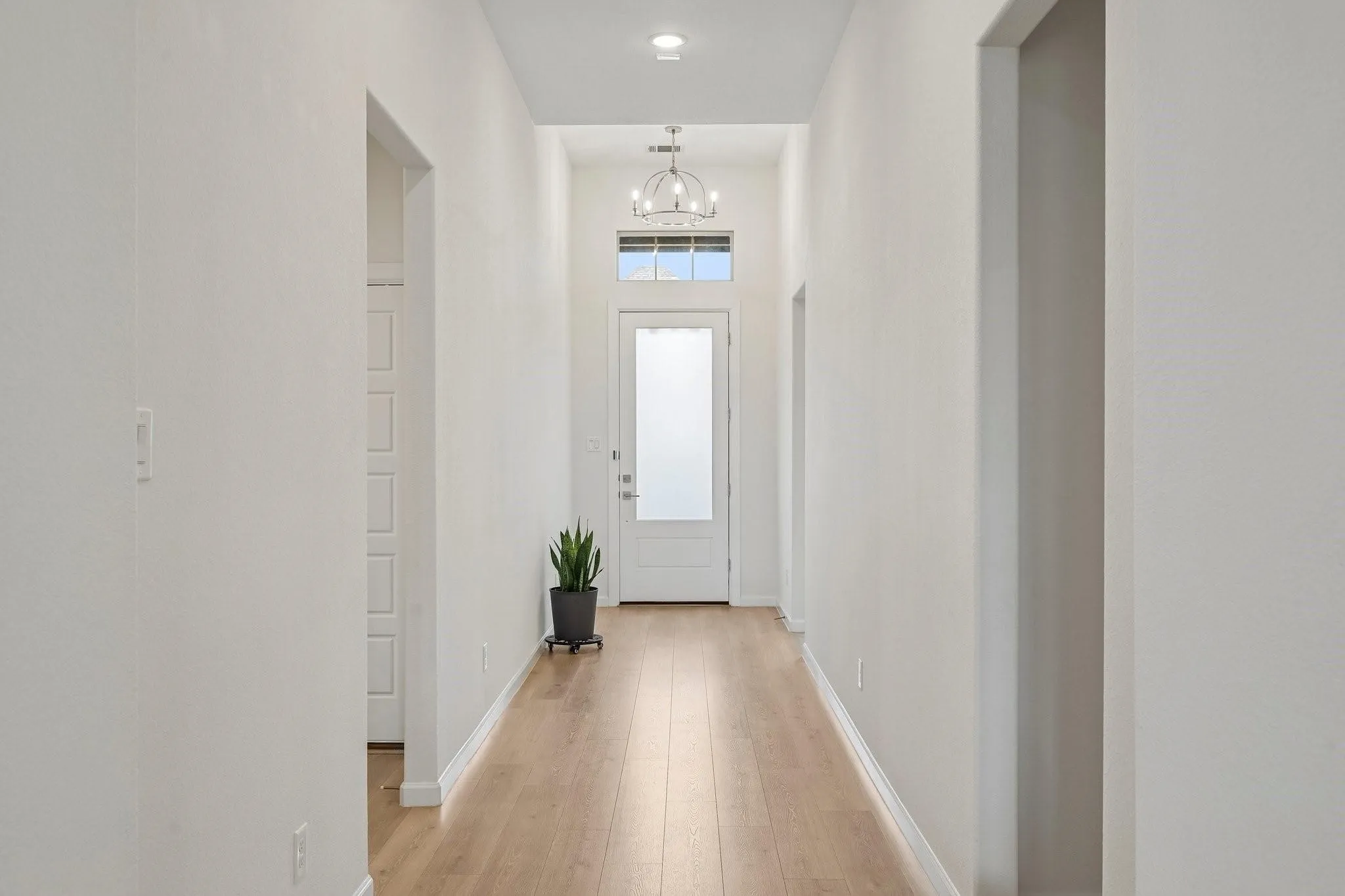 Single Family Residence For Rent in Collin County , 3014 Campbell Drive, Melissa, Texas 75454, 4 Bedroom, 3 Bathroom, 2 Garage spaces, 2,348 Sqft, built in 2022, mls#21386950, Real Estate Agent in Melissa, Homes For Rent in Collin county, Homes For Rent in Melissa, Realtor in Melissa Texas, Real Estate Brokerage Independent Realty Texas, Luminita Cordes Realtor