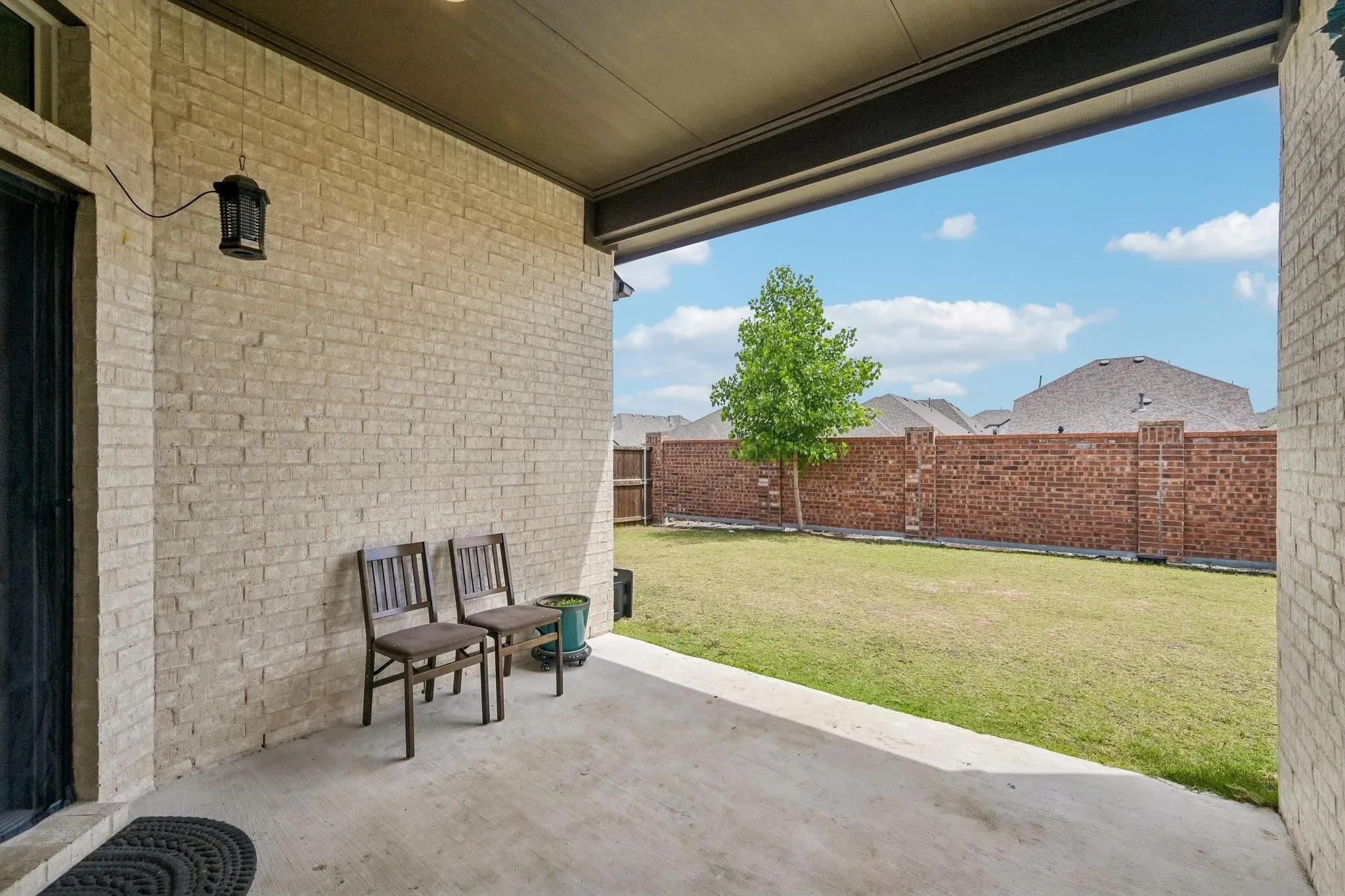 Single Family Residence For Rent in Collin County , 3014 Campbell Drive, Melissa, Texas 75454, 4 Bedroom, 3 Bathroom, 2 Garage spaces, 2,348 Sqft, built in 2022, mls#21386950, Real Estate Agent in Melissa, Homes For Rent in Collin county, Homes For Rent in Melissa, Realtor in Melissa Texas, Real Estate Brokerage Independent Realty Texas, Luminita Cordes Realtor
