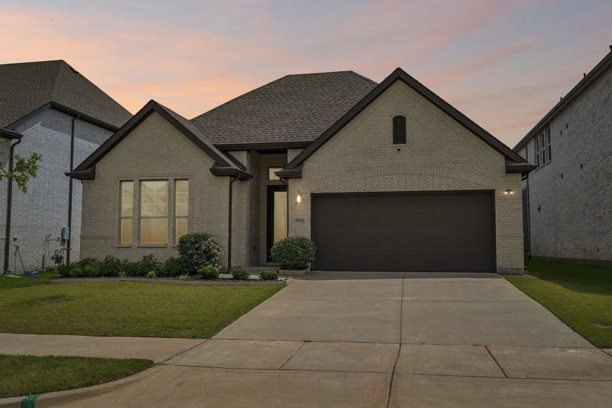 Single Family Residence For Rent in Collin County , 3014 Campbell Drive, Melissa, Texas 75454, 4 Bedroom, 3 Bathroom, 2 Garage spaces, 2,348 Sqft, built in 2022, mls#21386950, Real Estate Agent in Melissa, Homes For Rent in Collin county, Homes For Rent in Melissa, Realtor in Melissa Texas, Real Estate Brokerage Independent Realty Texas, Luminita Cordes Realtor