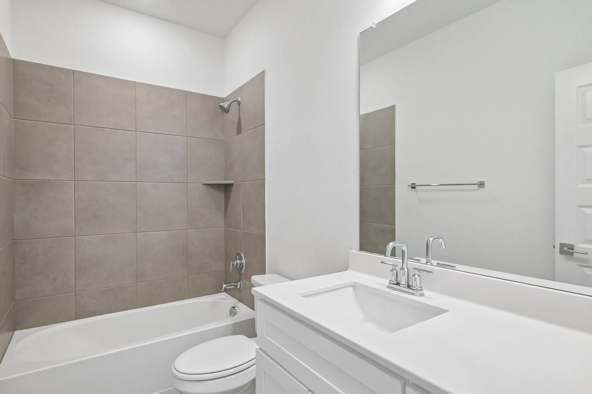 Single Family Residence For Rent in Collin County , 3014 Campbell Drive, Melissa, Texas 75454, 4 Bedroom, 3 Bathroom, 2 Garage spaces, 2,348 Sqft, built in 2022, mls#21386950, Real Estate Agent in Melissa, Homes For Rent in Collin county, Homes For Rent in Melissa, Realtor in Melissa Texas, Real Estate Brokerage Independent Realty Texas, Luminita Cordes Realtor