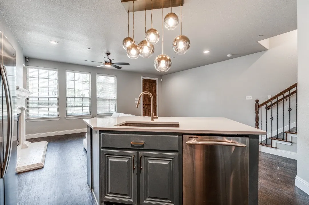 Townhouse For Rent in Collin County , 5727 Headquarters Drive, Plano, Texas 75024, 4 Bedroom, 4 Bathroom, 2 Garage spaces, 2,039 Sqft, built in 2012, mls#21381795, Real Estate Agent in Plano, Homes For Rent in Collin county, Homes For Rent in Plano, Realtor in Plano Texas, Real Estate Brokerage Independent Realty Texas, Luminita Cordes Realtor