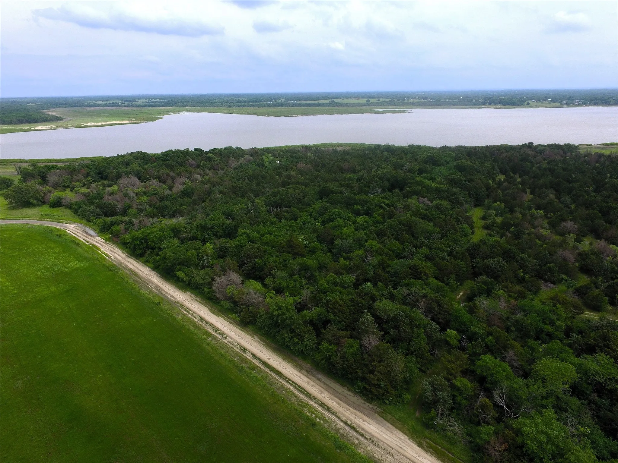 Unimproved Land For Sale in Kaufman County , TBD Cr-354, Terrell, Texas 75161, 0, 0, Garage spaces, 0 Sqft, built in 0, mls#21388093, Real Estate Agent in Terrell, Homes For Sale in Kaufman county, Homes For Sale in Terrell, Realtor in Terrell Texas, Real Estate Brokerage Independent Realty Texas, Luminita Cordes Realtor
