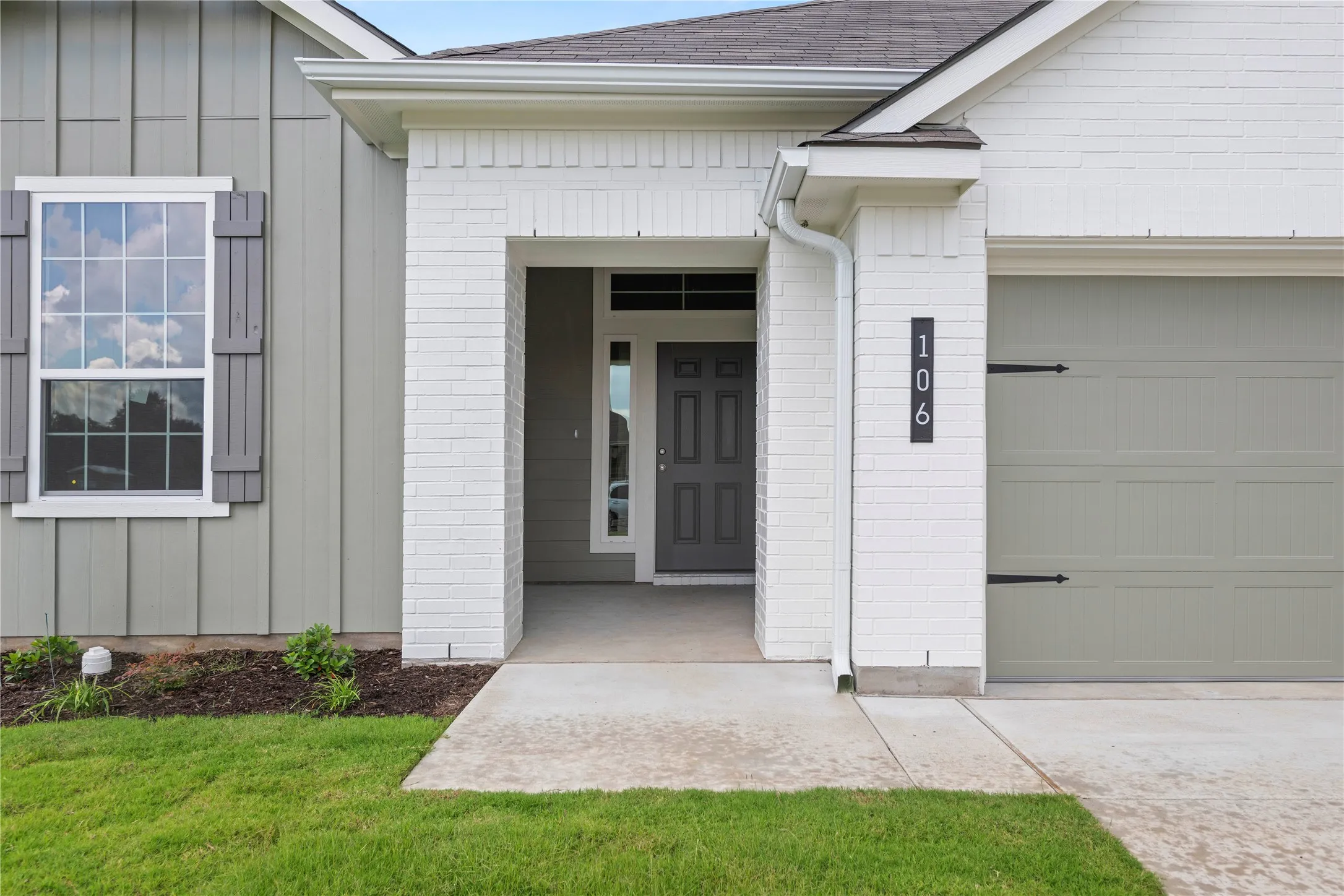 Single Family Residence For Sale in Mc Lennan County , 106 Jenjira Way, Mc Gregor, Texas 76657, 4 Bedroom, 3 Bathroom, 2 Garage spaces, 2,035 Sqft, built in 2026, mls#21388070, Real Estate Agent in Mc Gregor, Homes For Sale in Mc Lennan county, Homes For Sale in Mc Gregor, Realtor in Mc Gregor Texas, Real Estate Brokerage Independent Realty Texas, Luminita Cordes Realtor