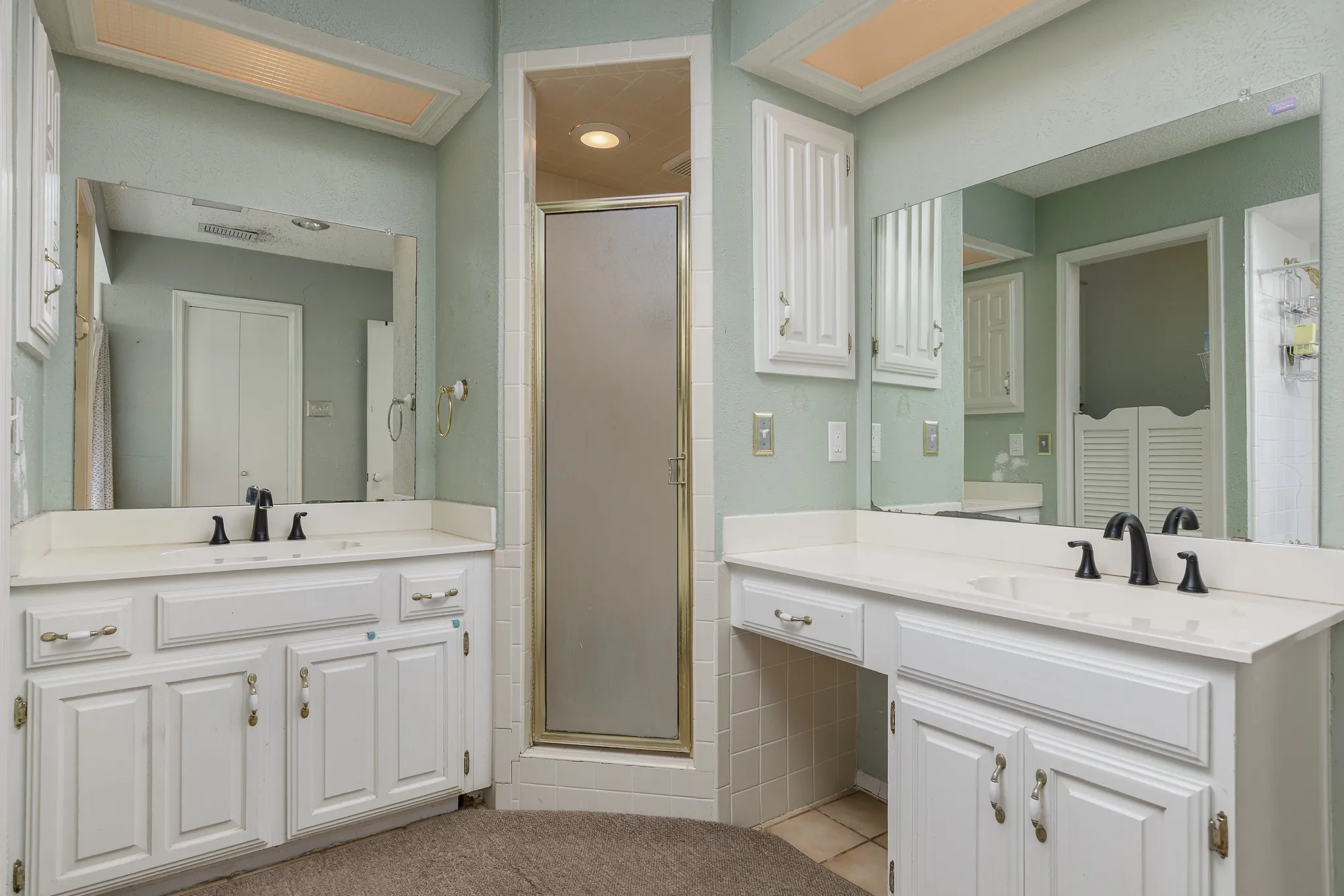 Single Family Residence For Sale in Collin County , 2000 Boulder Drive, Plano, Texas 75023, 4 Bedroom, 3 Bathroom, 2 Garage spaces, 2,387 Sqft, built in 1978, mls#21388005, Real Estate Agent in Plano, Homes For Sale in Collin county, Homes For Sale in Plano, Realtor in Plano Texas, Real Estate Brokerage Independent Realty Texas, Luminita Cordes Realtor
