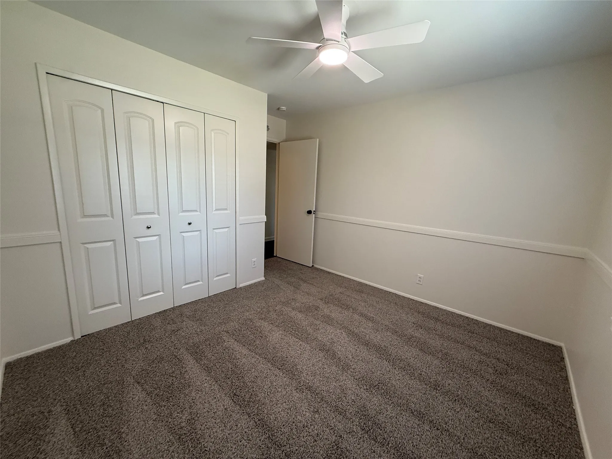 Single Family Residence For Rent in Dallas County , 818 Fontana Avenue, Richardson, Texas 75080, 3 Bedroom, 2 Bathroom, 2 Garage spaces, 1,574 Sqft, built in 1960, mls#21386635, Real Estate Agent in Richardson, Homes For Rent in Dallas county, Homes For Rent in Richardson, Realtor in Richardson Texas, Real Estate Brokerage Independent Realty Texas, Luminita Cordes Realtor