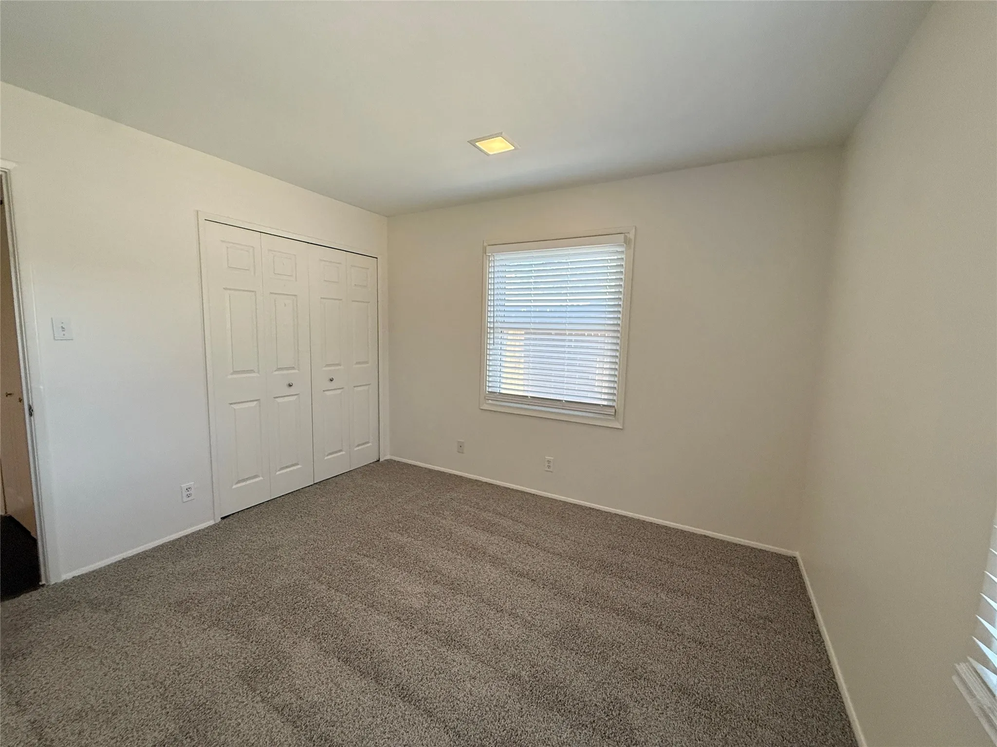 Single Family Residence For Rent in Dallas County , 818 Fontana Avenue, Richardson, Texas 75080, 3 Bedroom, 2 Bathroom, 2 Garage spaces, 1,574 Sqft, built in 1960, mls#21386635, Real Estate Agent in Richardson, Homes For Rent in Dallas county, Homes For Rent in Richardson, Realtor in Richardson Texas, Real Estate Brokerage Independent Realty Texas, Luminita Cordes Realtor