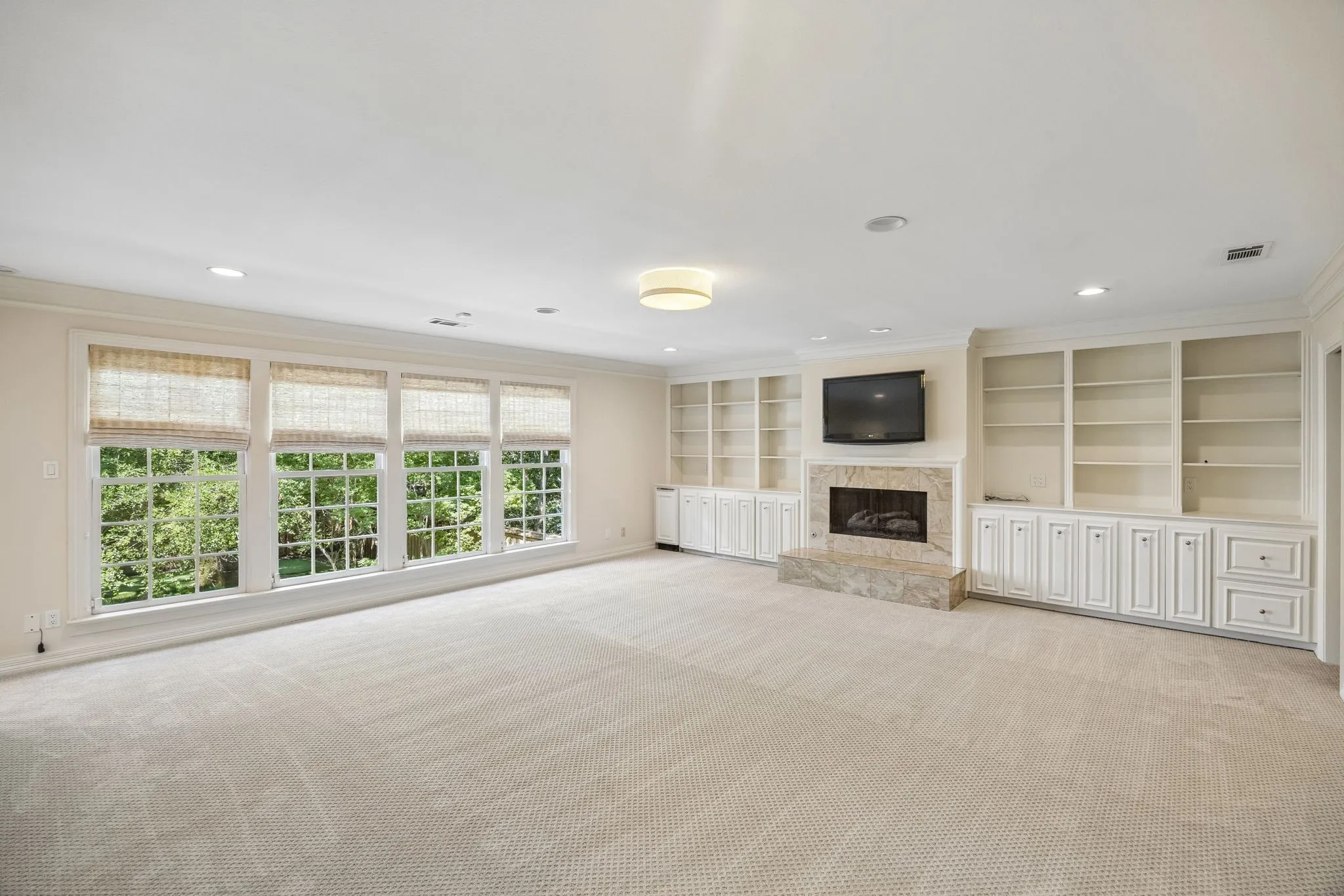 Single Family Residence For Rent in Dallas County , 3512 Caruth Boulevard, University Park, Texas 75225, 4 Bedroom, 5 Bathroom, Garage spaces, 4,166 Sqft, built in 1940, mls#21316416, Real Estate Agent in University Park, Homes For Rent in Dallas county, Homes For Rent in University Park, Realtor in University Park Texas, Real Estate Brokerage Independent Realty Texas, Luminita Cordes Realtor