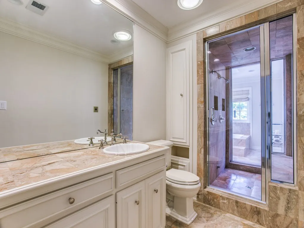 Single Family Residence For Rent in Dallas County , 3512 Caruth Boulevard, University Park, Texas 75225, 4 Bedroom, 5 Bathroom, Garage spaces, 4,166 Sqft, built in 1940, mls#21316416, Real Estate Agent in University Park, Homes For Rent in Dallas county, Homes For Rent in University Park, Realtor in University Park Texas, Real Estate Brokerage Independent Realty Texas, Luminita Cordes Realtor