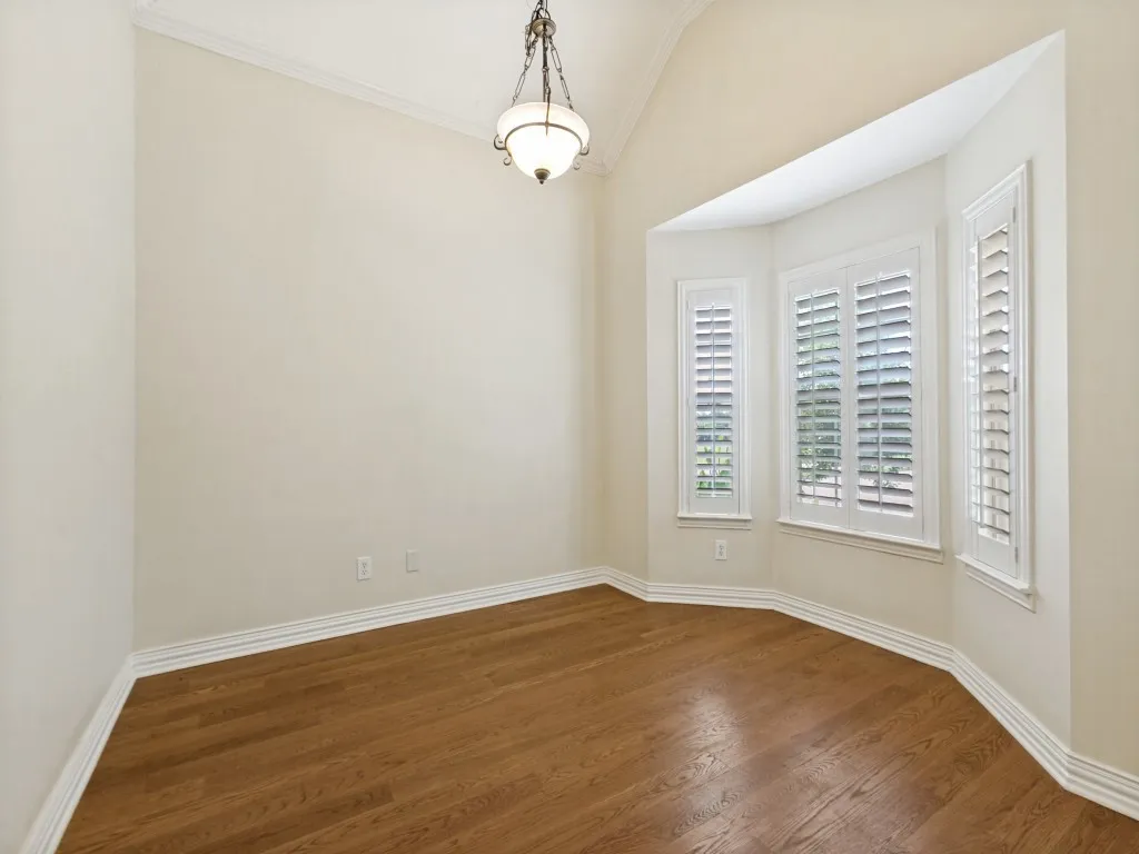 Single Family Residence For Rent in Collin County , 3500 Christopher Lane, Richardson, Texas 75082, 3 Bedroom, 2 Bathroom, 2 Garage spaces, 2,318 Sqft, built in 1998, mls#21388038, Real Estate Agent in Richardson, Homes For Rent in Collin county, Homes For Rent in Richardson, Realtor in Richardson Texas, Real Estate Brokerage Independent Realty Texas, Luminita Cordes Realtor