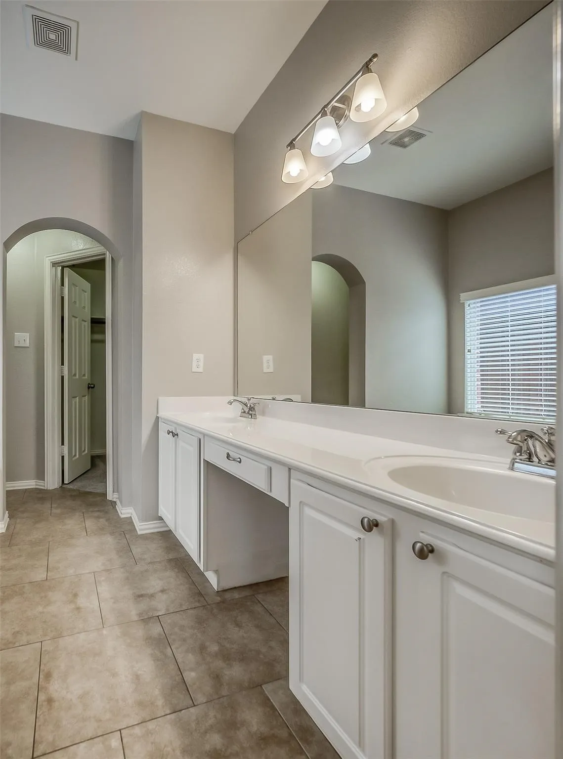 Single Family Residence For Sale in Collin County , 3100 Crossridge Drive, Mc Kinney, Texas 75071, 4 Bedroom, 4 Bathroom, 2 Garage spaces, 2,954 Sqft, built in 2006, mls#21388107, Real Estate Agent in Mc Kinney, Homes For Sale in Collin county, Homes For Sale in Mc Kinney, Realtor in Mc Kinney Texas, Real Estate Brokerage Independent Realty Texas, Luminita Cordes Realtor
