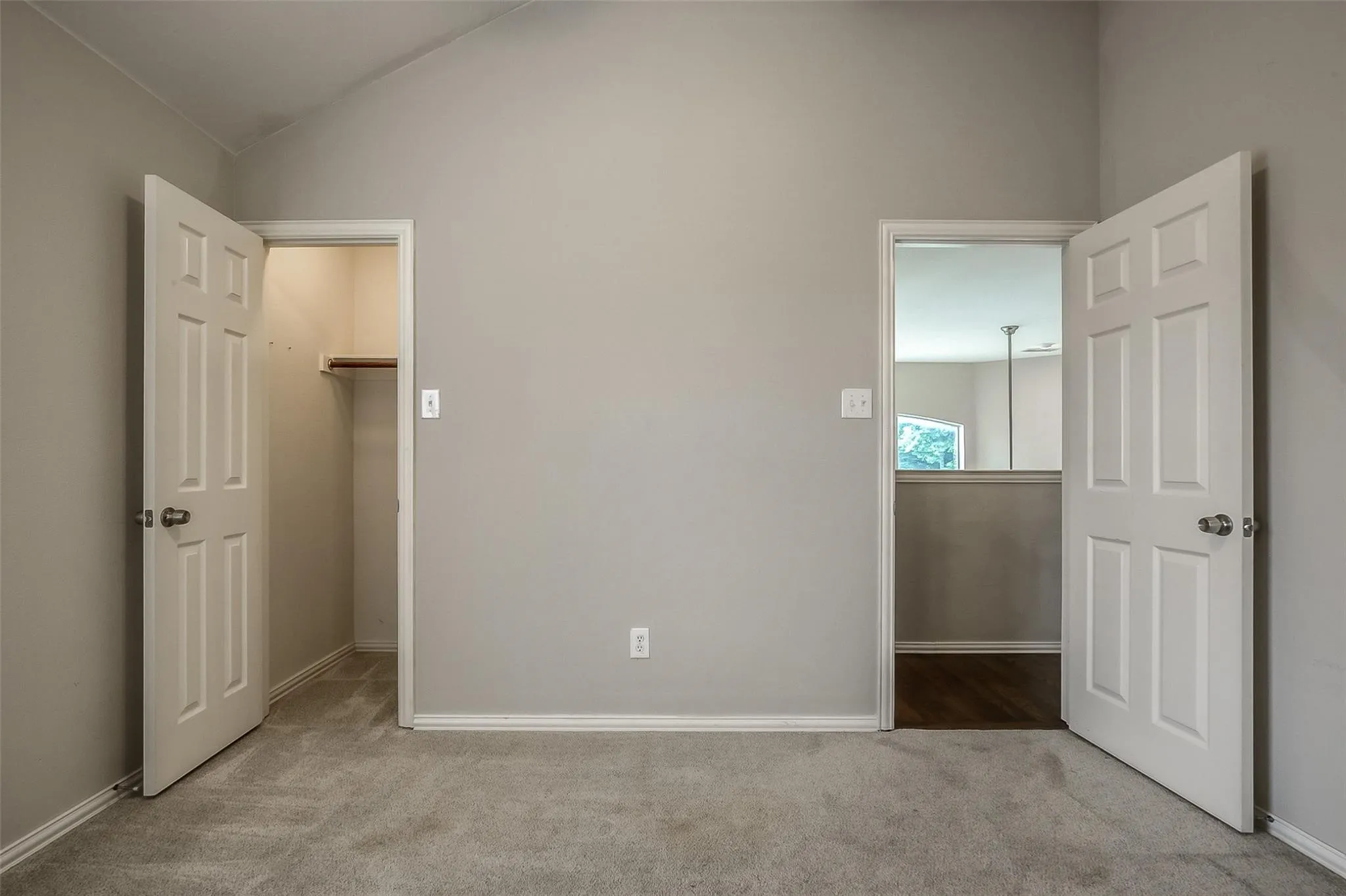 Single Family Residence For Sale in Collin County , 3100 Crossridge Drive, Mc Kinney, Texas 75071, 4 Bedroom, 4 Bathroom, 2 Garage spaces, 2,954 Sqft, built in 2006, mls#21388107, Real Estate Agent in Mc Kinney, Homes For Sale in Collin county, Homes For Sale in Mc Kinney, Realtor in Mc Kinney Texas, Real Estate Brokerage Independent Realty Texas, Luminita Cordes Realtor