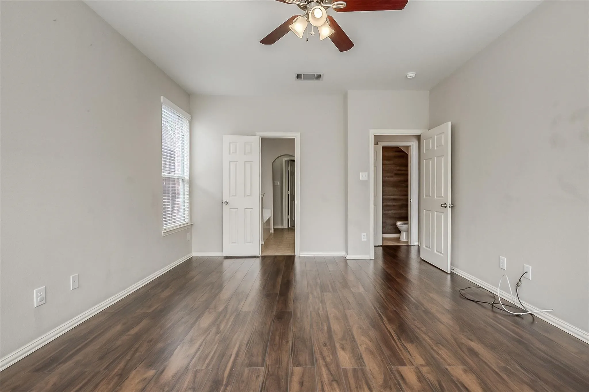 Single Family Residence For Sale in Collin County , 3100 Crossridge Drive, Mc Kinney, Texas 75071, 4 Bedroom, 4 Bathroom, 2 Garage spaces, 2,954 Sqft, built in 2006, mls#21388107, Real Estate Agent in Mc Kinney, Homes For Sale in Collin county, Homes For Sale in Mc Kinney, Realtor in Mc Kinney Texas, Real Estate Brokerage Independent Realty Texas, Luminita Cordes Realtor