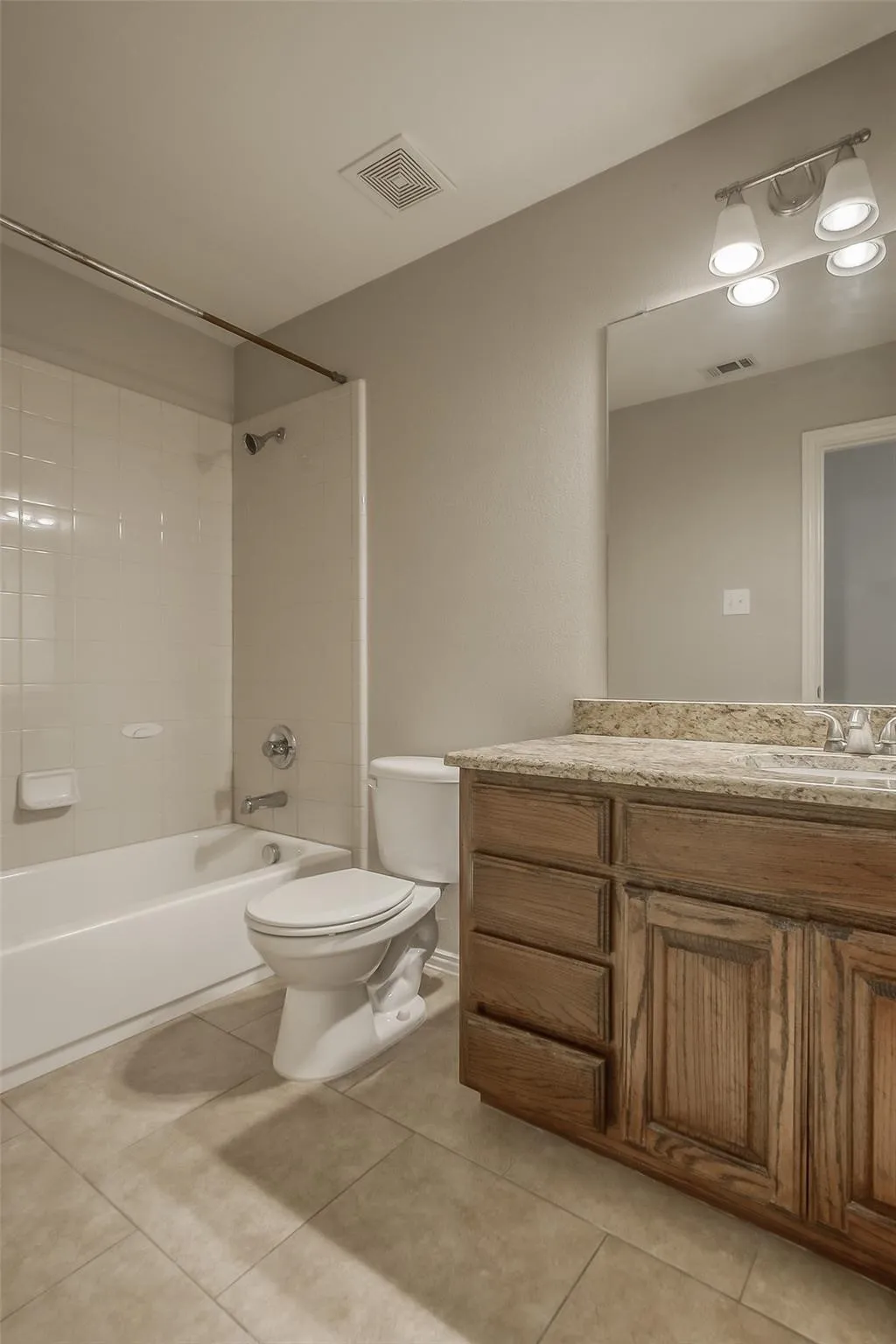 Single Family Residence For Sale in Collin County , 3100 Crossridge Drive, Mc Kinney, Texas 75071, 4 Bedroom, 4 Bathroom, 2 Garage spaces, 2,954 Sqft, built in 2006, mls#21388107, Real Estate Agent in Mc Kinney, Homes For Sale in Collin county, Homes For Sale in Mc Kinney, Realtor in Mc Kinney Texas, Real Estate Brokerage Independent Realty Texas, Luminita Cordes Realtor