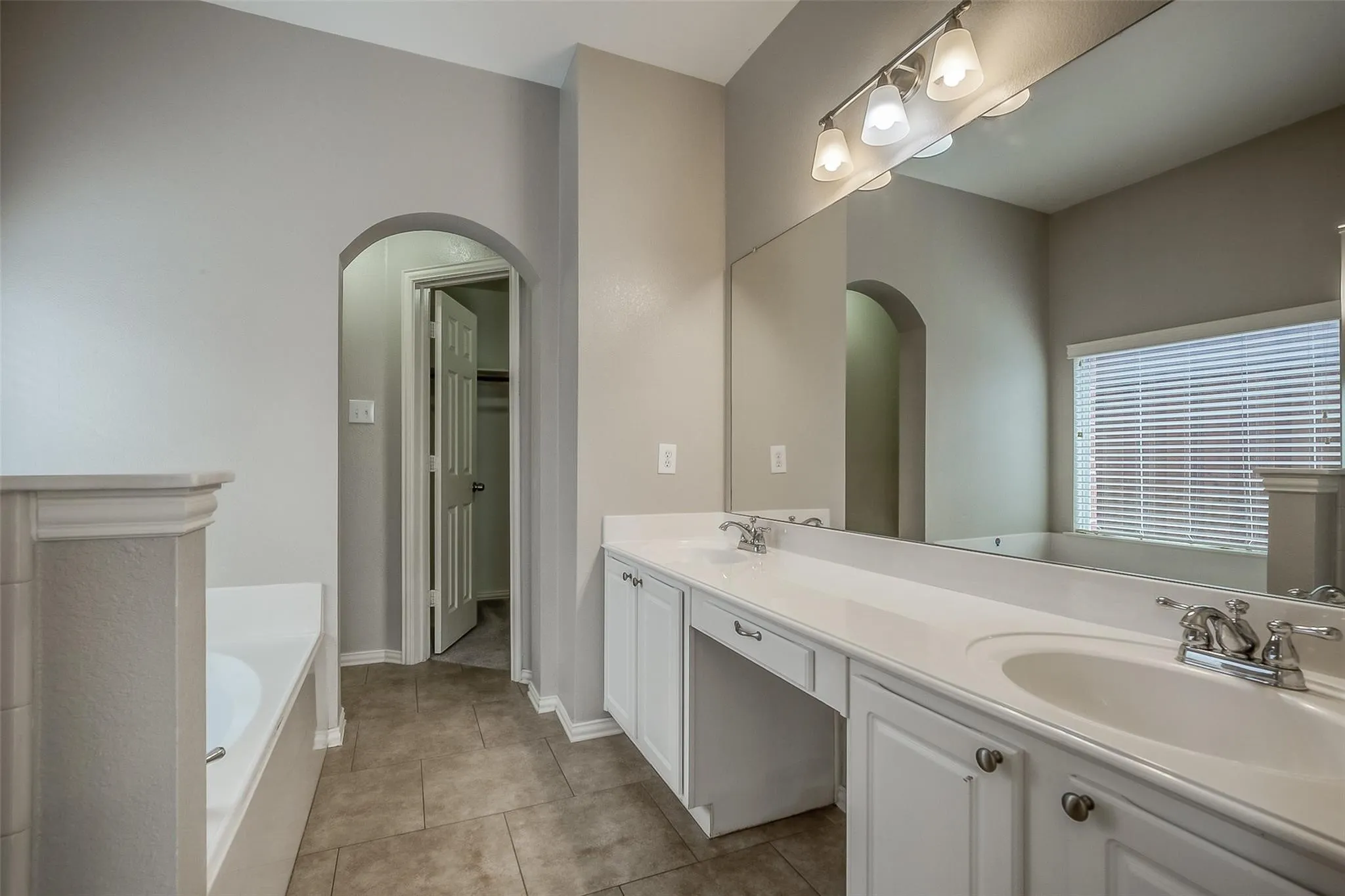 Single Family Residence For Sale in Collin County , 3100 Crossridge Drive, Mc Kinney, Texas 75071, 4 Bedroom, 4 Bathroom, 2 Garage spaces, 2,954 Sqft, built in 2006, mls#21388107, Real Estate Agent in Mc Kinney, Homes For Sale in Collin county, Homes For Sale in Mc Kinney, Realtor in Mc Kinney Texas, Real Estate Brokerage Independent Realty Texas, Luminita Cordes Realtor