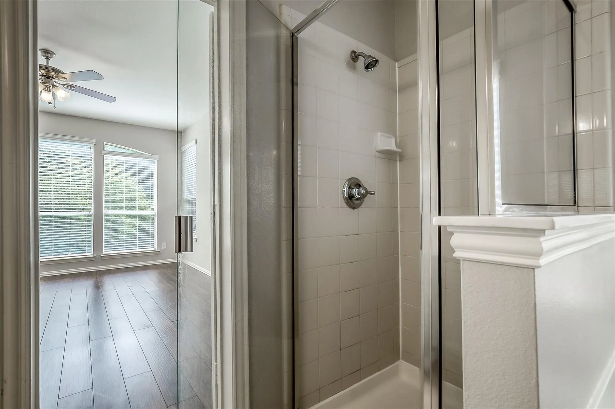 Single Family Residence For Sale in Collin County , 3100 Crossridge Drive, Mc Kinney, Texas 75071, 4 Bedroom, 4 Bathroom, 2 Garage spaces, 2,954 Sqft, built in 2006, mls#21388107, Real Estate Agent in Mc Kinney, Homes For Sale in Collin county, Homes For Sale in Mc Kinney, Realtor in Mc Kinney Texas, Real Estate Brokerage Independent Realty Texas, Luminita Cordes Realtor