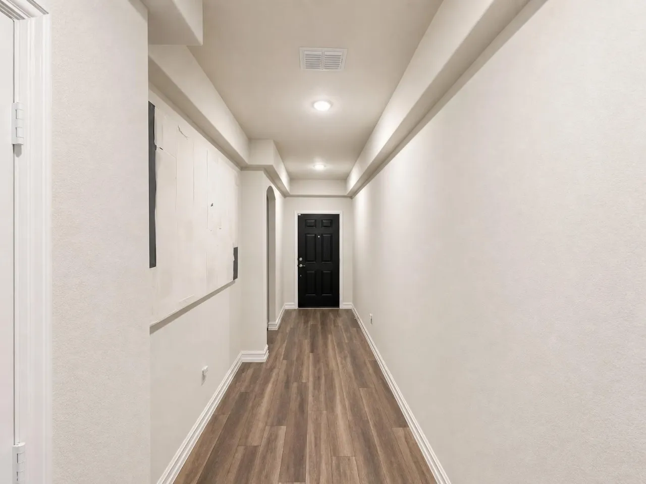 Single Family Residence For Rent in Denton County , 2812 Ranger Lane, Aubrey, Texas 76227, 3 Bedroom, 2 Bathroom, 2 Garage spaces, 2,154 Sqft, built in 2021, mls#21388118, Real Estate Agent in Aubrey, Homes For Rent in Denton county, Homes For Rent in Aubrey, Realtor in Aubrey Texas, Real Estate Brokerage Independent Realty Texas, Luminita Cordes Realtor