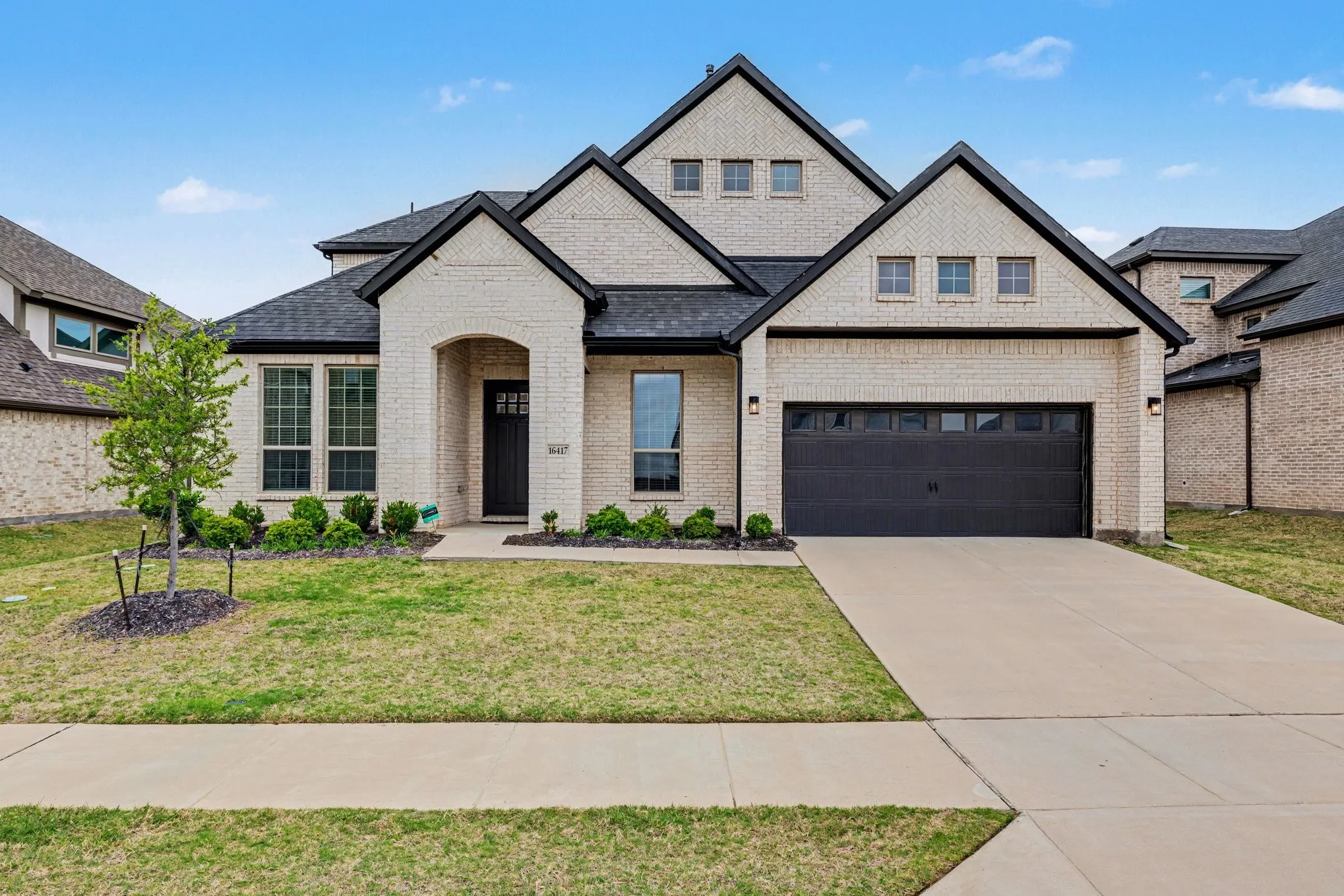 Single Family Residence For Sale in Denton County , 16417 Sunnyland Drive, Celina, Texas 75009, 4 Bedroom, 3 Bathroom, 2 Garage spaces, 3,494 Sqft, built in 2022, mls#21388092, Real Estate Agent in Celina, Homes For Sale in Denton county, Homes For Sale in Celina, Realtor in Celina Texas, Real Estate Brokerage Independent Realty Texas, Luminita Cordes Realtor
