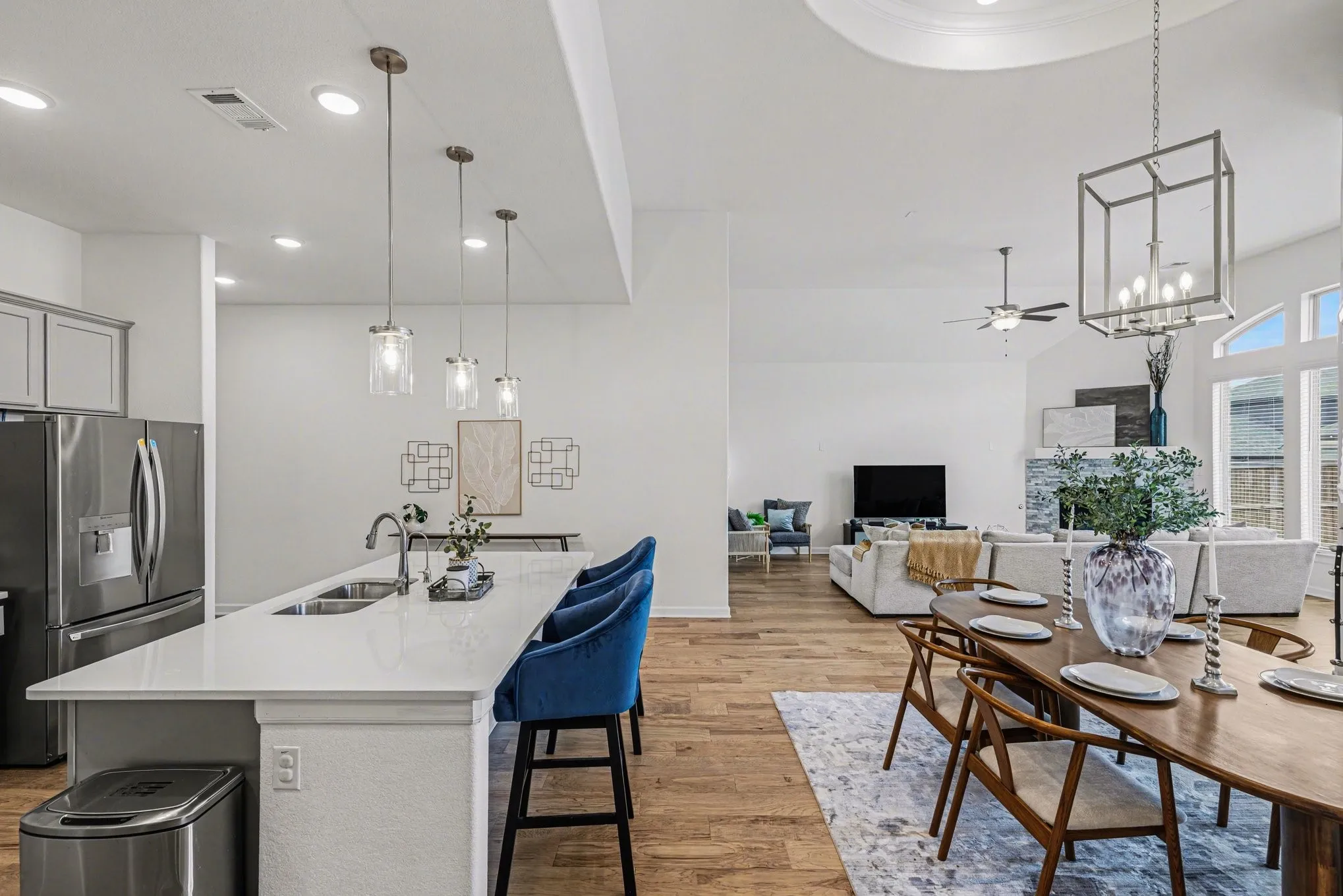 Single Family Residence For Sale in Denton County , 16417 Sunnyland Drive, Celina, Texas 75009, 4 Bedroom, 3 Bathroom, 2 Garage spaces, 3,494 Sqft, built in 2022, mls#21388092, Real Estate Agent in Celina, Homes For Sale in Denton county, Homes For Sale in Celina, Realtor in Celina Texas, Real Estate Brokerage Independent Realty Texas, Luminita Cordes Realtor