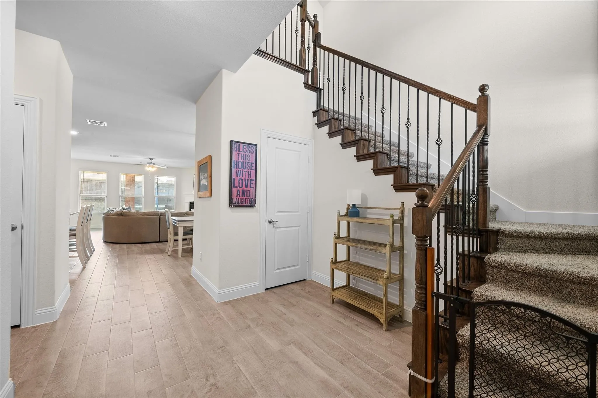 Single Family Residence For Rent in Denton County , 11000 Canyon Mine Drive, Aubrey, Texas 76227, 5 Bedroom, 4 Bathroom, 2 Garage spaces, 3,366 Sqft, built in 2021, mls#21388123, Real Estate Agent in Aubrey, Homes For Rent in Denton county, Homes For Rent in Aubrey, Realtor in Aubrey Texas, Real Estate Brokerage Independent Realty Texas, Luminita Cordes Realtor