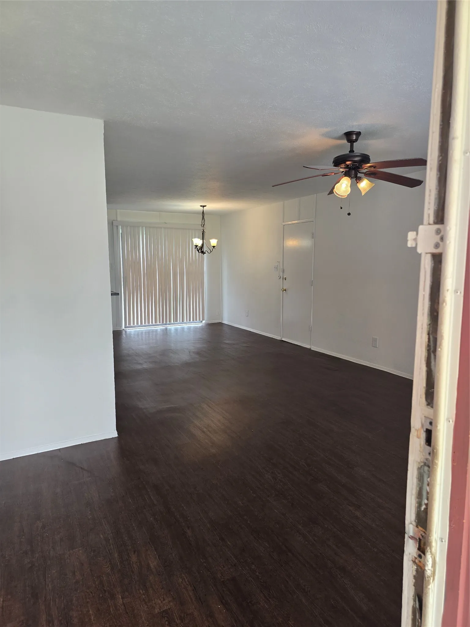 Looking into living dining combo from front door