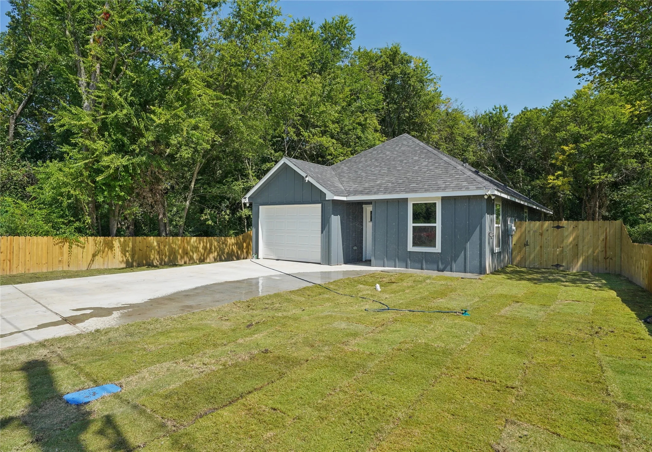 Single Family Residence For Sale in Hopkins County , 117 Maxwell Street, Sulphur Springs, Texas 75482, 3 Bedroom, 2 Bathroom, 1 Garage spaces, 1,550 Sqft, built in 2026, mls#21388032, Real Estate Agent in Sulphur Springs, Homes For Sale in Hopkins county, Homes For Sale in Sulphur Springs, Realtor in Sulphur Springs Texas, Real Estate Brokerage Independent Realty Texas, Luminita Cordes Realtor