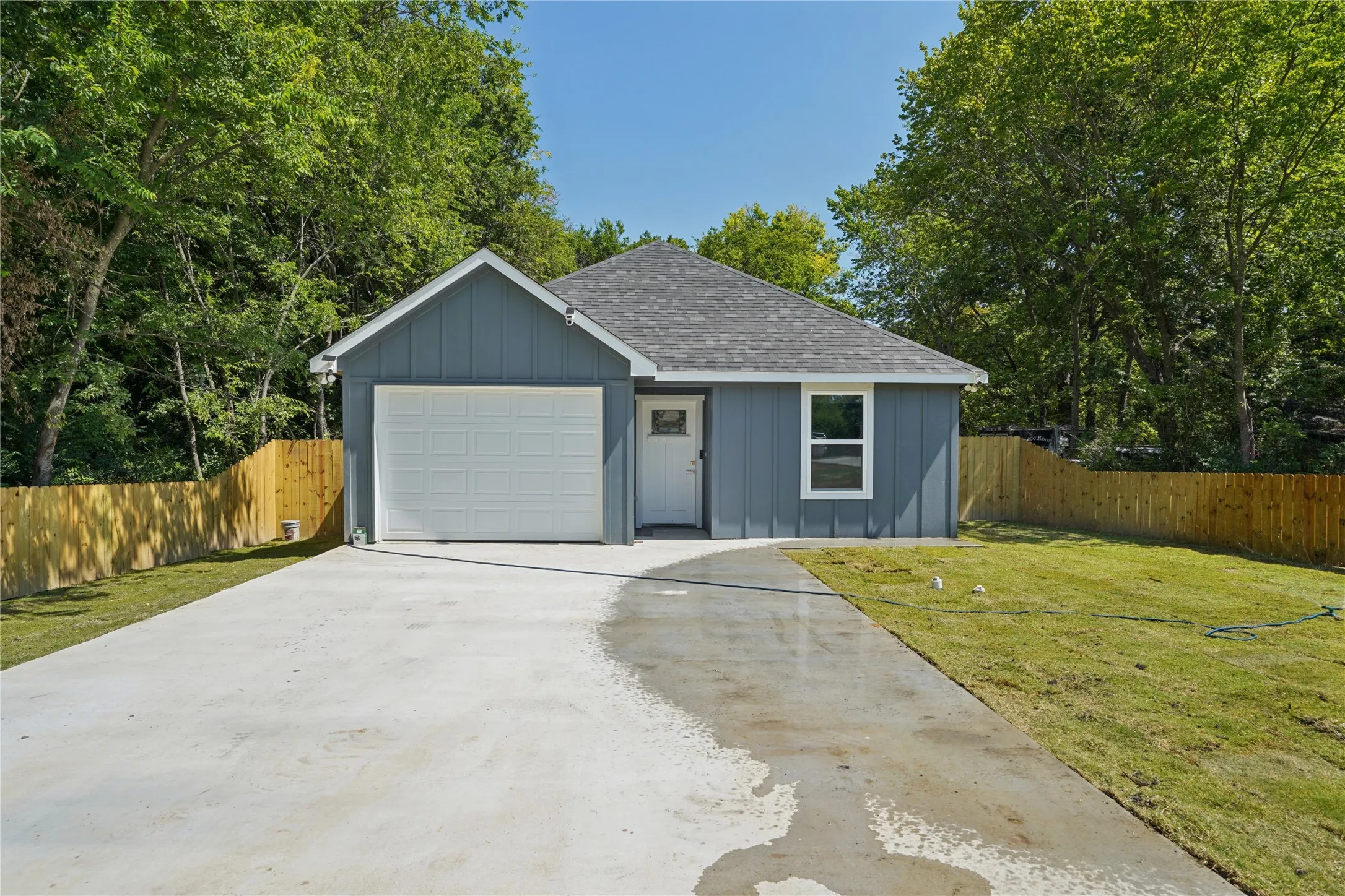 Single Family Residence For Sale in Hopkins County , 117 Maxwell Street, Sulphur Springs, Texas 75482, 3 Bedroom, 2 Bathroom, 1 Garage spaces, 1,550 Sqft, built in 2026, mls#21388032, Real Estate Agent in Sulphur Springs, Homes For Sale in Hopkins county, Homes For Sale in Sulphur Springs, Realtor in Sulphur Springs Texas, Real Estate Brokerage Independent Realty Texas, Luminita Cordes Realtor