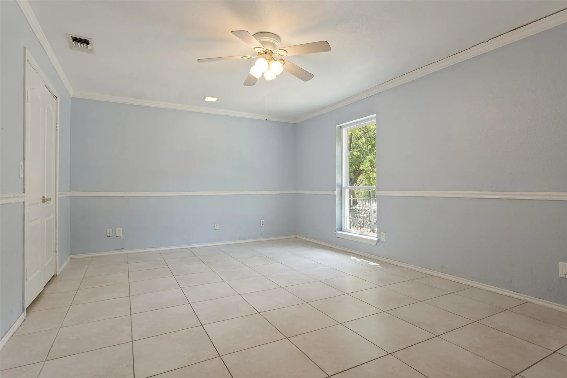 Single Family Residence For Sale in Collin County , 6804 Poco Drive, Parker, Texas 75002, 4 Bedroom, 3 Bathroom, Garage spaces, 2,388 Sqft, built in 1980, mls#21388102, Real Estate Agent in Parker, Homes For Sale in Collin county, Homes For Sale in Parker, Realtor in Parker Texas, Real Estate Brokerage Independent Realty Texas, Luminita Cordes Realtor
