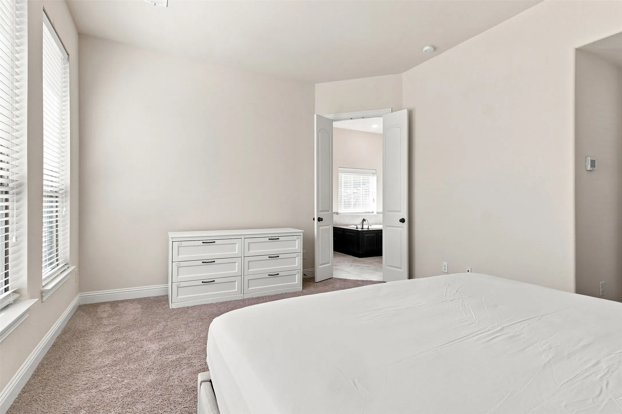 Single Family Residence For Sale in Collin County , 118 Lavender Lane, Wylie, Texas 75098, 4 Bedroom, 3 Bathroom, 2 Garage spaces, 2,811 Sqft, built in 2017, mls#21368860, Real Estate Agent in Wylie, Homes For Sale in Collin county, Homes For Sale in Wylie, Realtor in Wylie Texas, Real Estate Brokerage Independent Realty Texas, Luminita Cordes Realtor