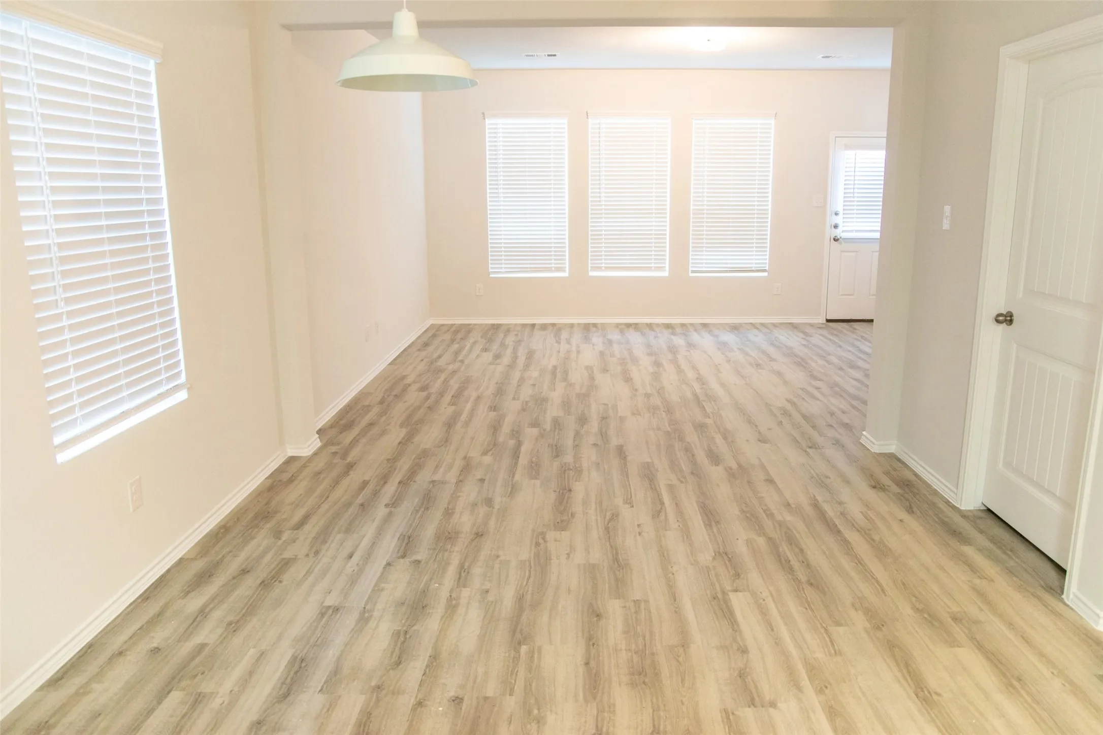 Single Family Residence For Rent in Dallas County , 1918 Jasmine Drive, Lancaster, Texas 75146, 4 Bedroom, 3 Bathroom, 2 Garage spaces, 1,731 Sqft, built in 2016, mls#21388147, Real Estate Agent in Lancaster, Homes For Rent in Dallas county, Homes For Rent in Lancaster, Realtor in Lancaster Texas, Real Estate Brokerage Independent Realty Texas, Luminita Cordes Realtor