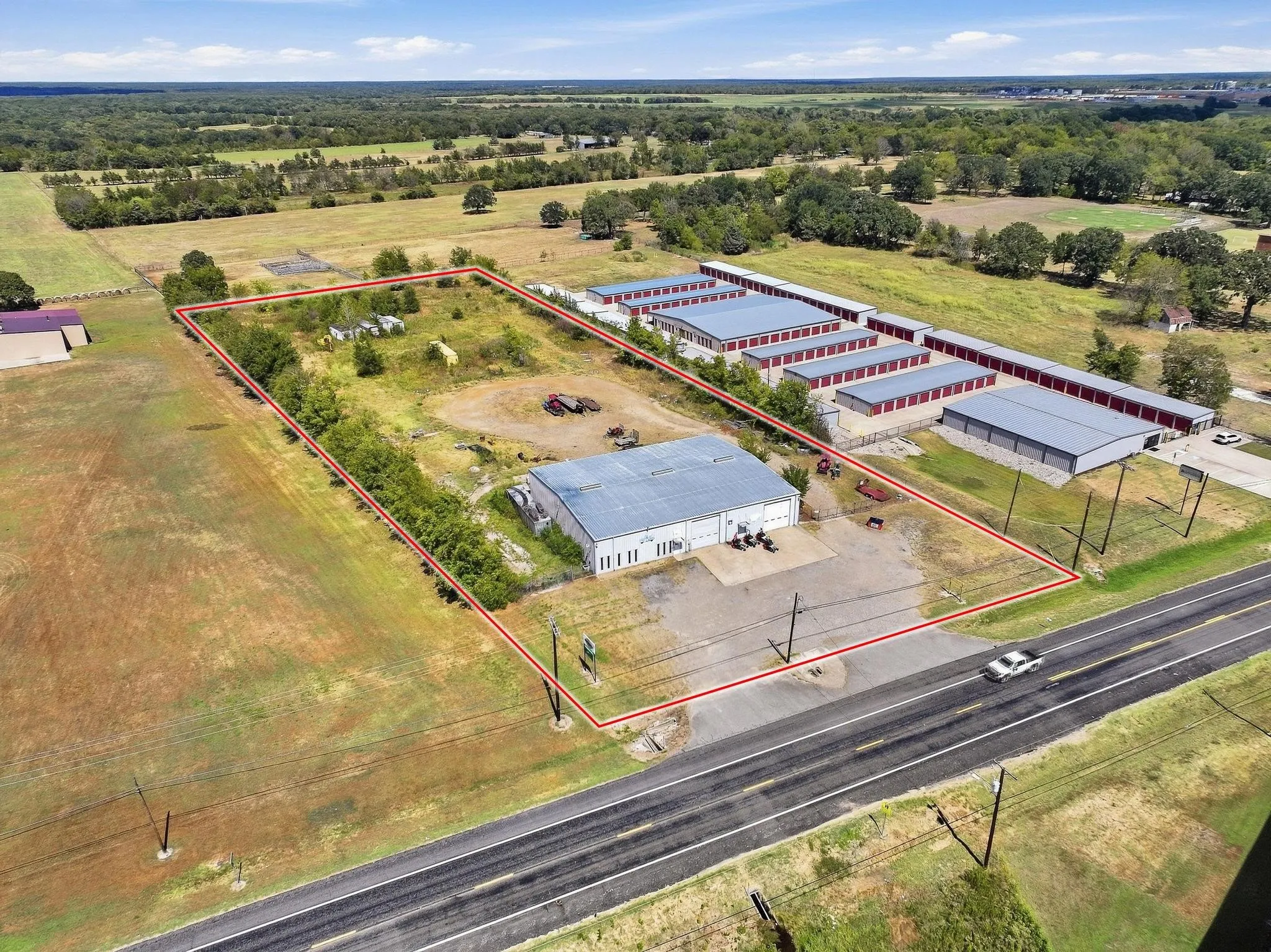 Business For Sale in Lamar County , 2460 Farm Road 79, Paris, Texas 75460, 0, 0, Garage spaces, 0 Sqft, built in 1988, mls#21386990, Real Estate Agent in Paris, Homes For Sale in Lamar county, Homes For Sale in Paris, Realtor in Paris Texas, Real Estate Brokerage Independent Realty Texas, Luminita Cordes Realtor