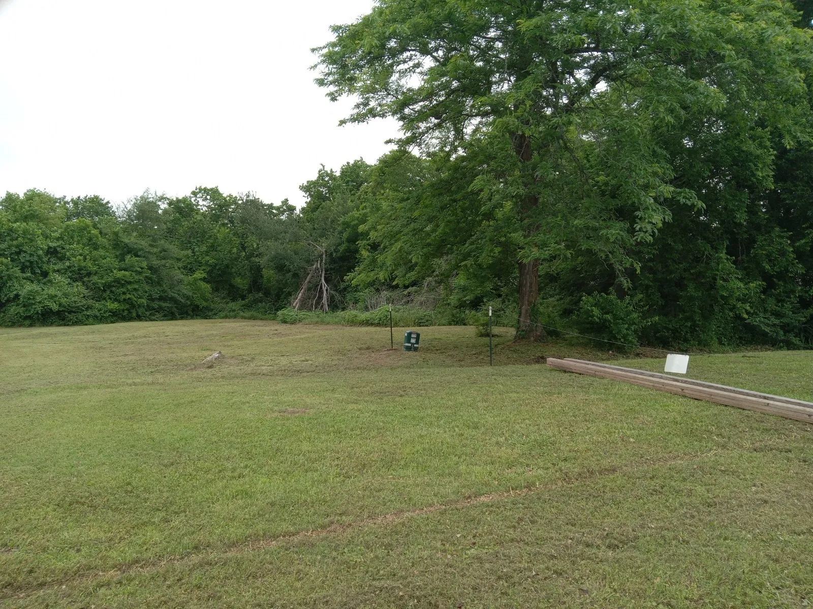 Unimproved Land For Sale in Fannin County , 1701 Liberty Street, Bonham, Texas 75418, 0, 0, Garage spaces, 0 Sqft, built in 0, mls#21388085, Real Estate Agent in Bonham, Homes For Sale in Fannin county, Homes For Sale in Bonham, Realtor in Bonham Texas, Real Estate Brokerage Independent Realty Texas, Luminita Cordes Realtor