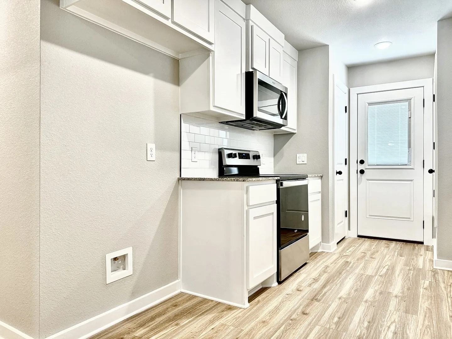 Single Family Residence For Rent in Grayson County , 2384 Miller Street, Denison, Texas 75020, 3 Bedroom, 2 Bathroom, 1 Garage spaces, 1,248 Sqft, built in 2024, mls#21388150, Real Estate Agent in Denison, Homes For Rent in Grayson county, Homes For Rent in Denison, Realtor in Denison Texas, Real Estate Brokerage Independent Realty Texas, Luminita Cordes Realtor