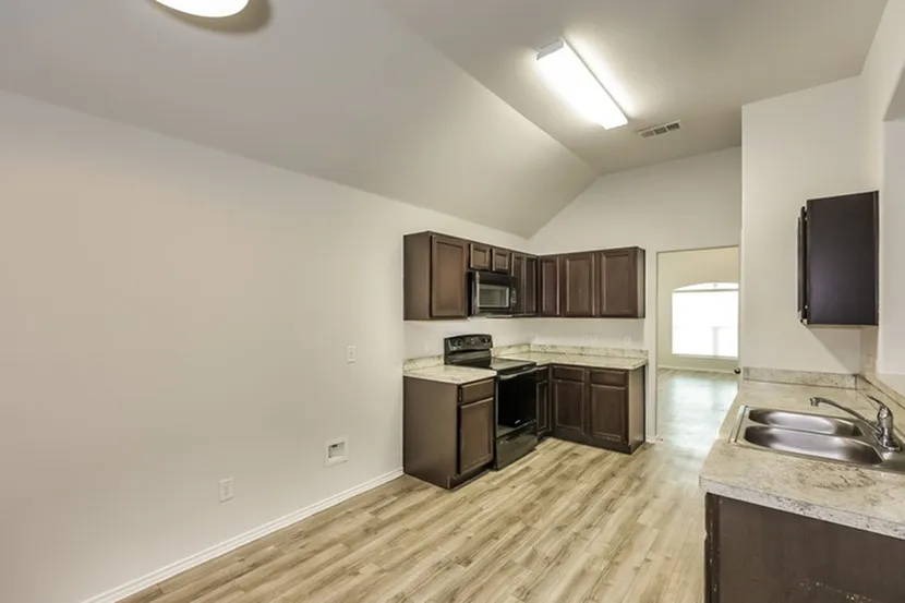 Single Family Residence For Rent in Dallas County , 1906 Jasmine Drive, Lancaster, Texas 75146, 3 Bedroom, 2 Bathroom, 2 Garage spaces, 1,693 Sqft, built in 2016, mls#21388167, Real Estate Agent in Lancaster, Homes For Rent in Dallas county, Homes For Rent in Lancaster, Realtor in Lancaster Texas, Real Estate Brokerage Independent Realty Texas, Luminita Cordes Realtor
