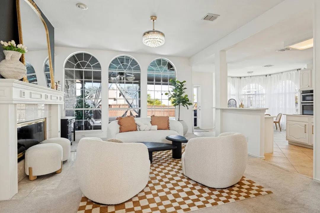 Single Family Residence For Sale in Denton County , 4333 Boca Raton Drive, The Colony, Texas 75056, 4 Bedroom, 4 Bathroom, 2 Garage spaces, 3,281 Sqft, built in 1995, mls#21387613, Real Estate Agent in The Colony, Homes For Sale in Denton county, Homes For Sale in The Colony, Realtor in The Colony Texas, Real Estate Brokerage Independent Realty Texas, Luminita Cordes Realtor