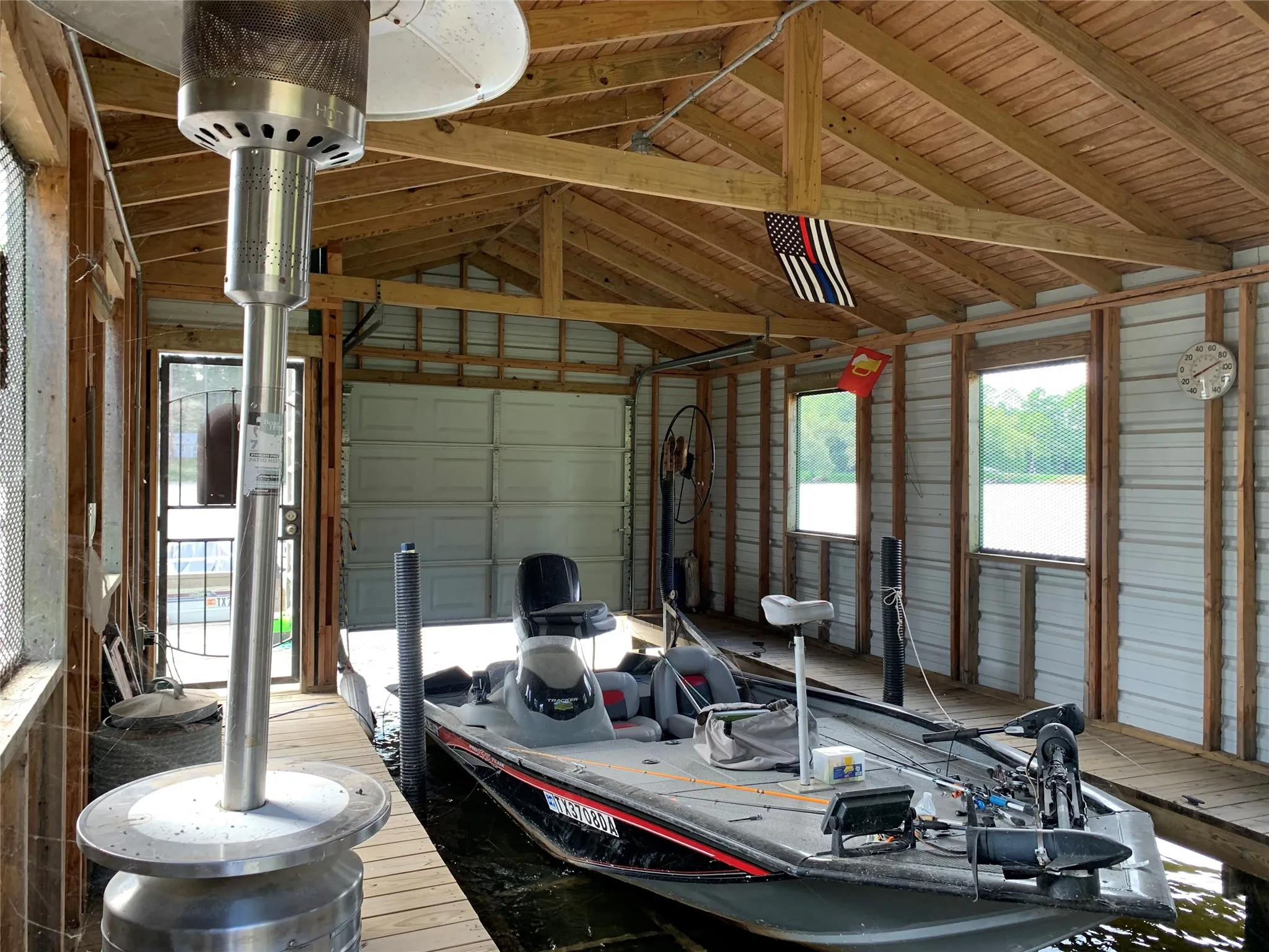 Single Family Residence For Sale in Wood County , 1361 County Road 3230, Quitman, Texas 75783, 3 Bedroom, 3 Bathroom, Garage spaces, 1,400 Sqft, built in 2006, mls#21388001, Real Estate Agent in Quitman, Homes For Sale in Wood county, Homes For Sale in Quitman, Realtor in Quitman Texas, Real Estate Brokerage Independent Realty Texas, Luminita Cordes Realtor