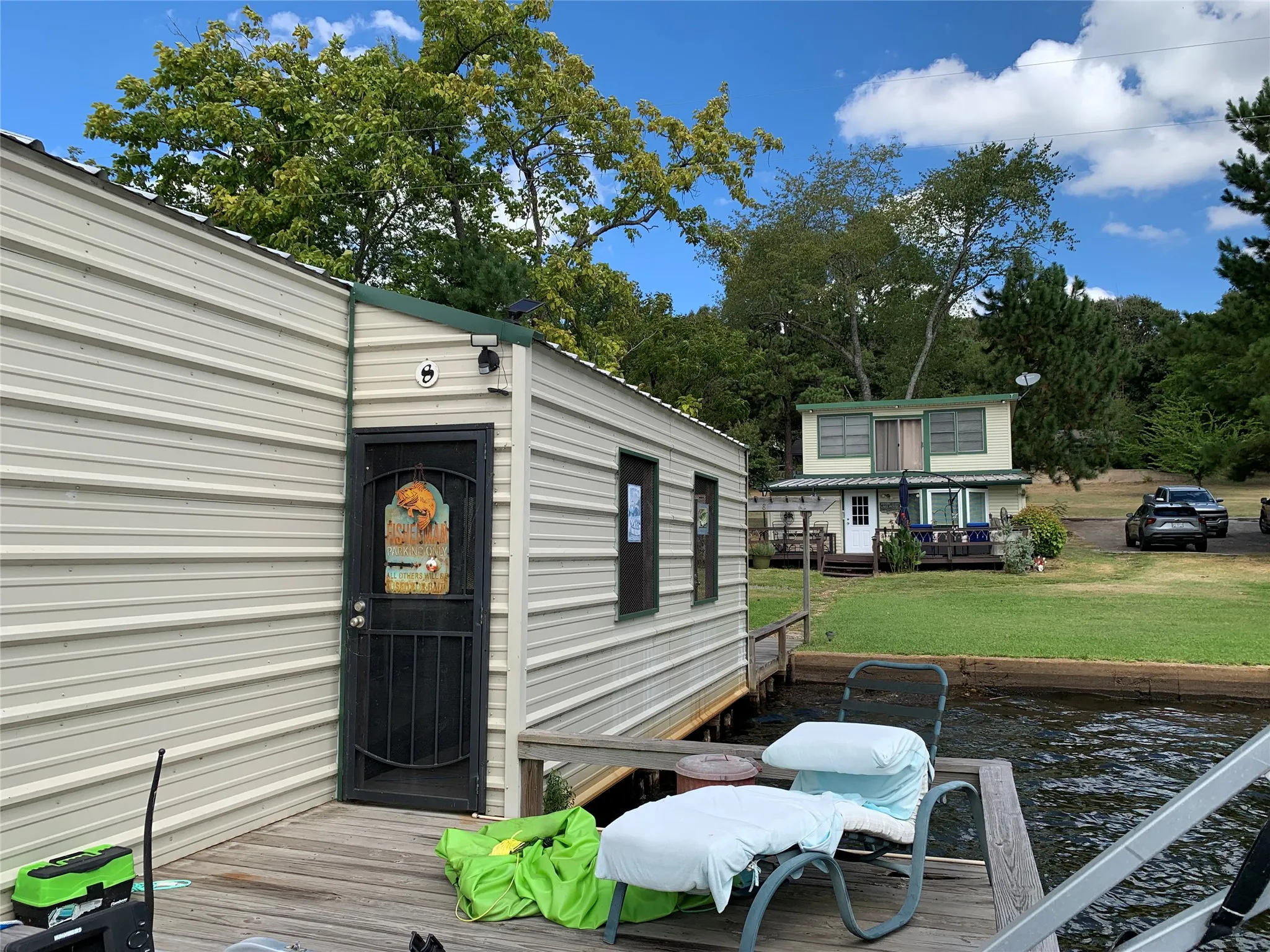 Single Family Residence For Sale in Wood County , 1361 County Road 3230, Quitman, Texas 75783, 3 Bedroom, 3 Bathroom, Garage spaces, 1,400 Sqft, built in 2006, mls#21388001, Real Estate Agent in Quitman, Homes For Sale in Wood county, Homes For Sale in Quitman, Realtor in Quitman Texas, Real Estate Brokerage Independent Realty Texas, Luminita Cordes Realtor