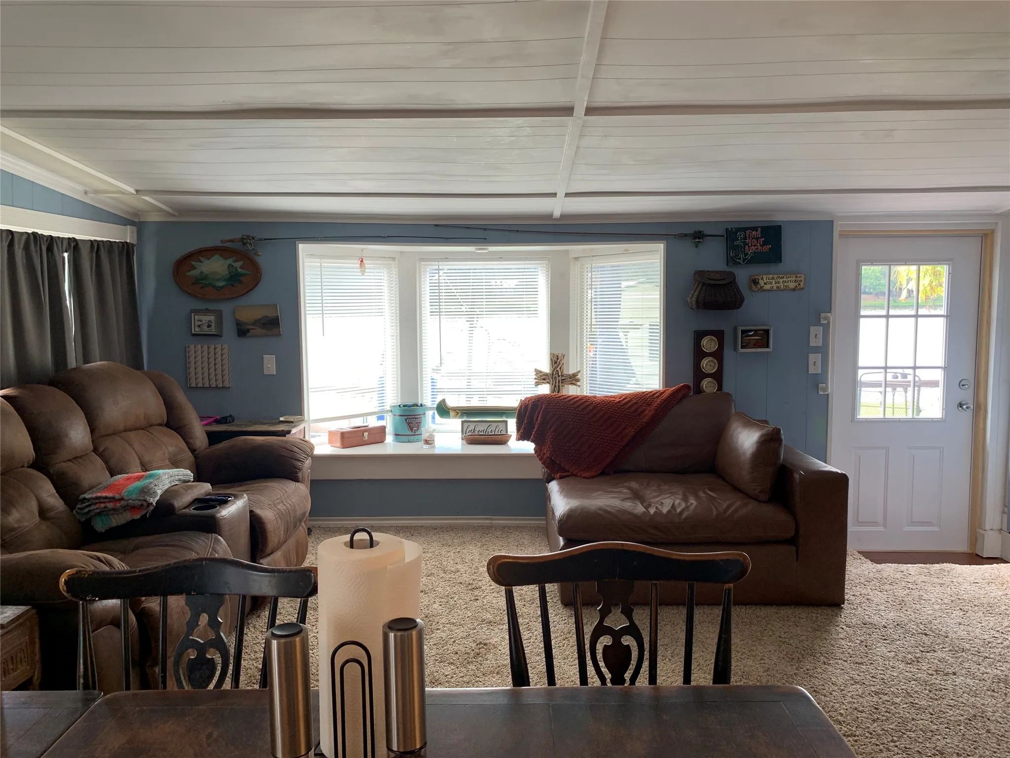 Single Family Residence For Sale in Wood County , 1361 County Road 3230, Quitman, Texas 75783, 3 Bedroom, 3 Bathroom, Garage spaces, 1,400 Sqft, built in 2006, mls#21388001, Real Estate Agent in Quitman, Homes For Sale in Wood county, Homes For Sale in Quitman, Realtor in Quitman Texas, Real Estate Brokerage Independent Realty Texas, Luminita Cordes Realtor