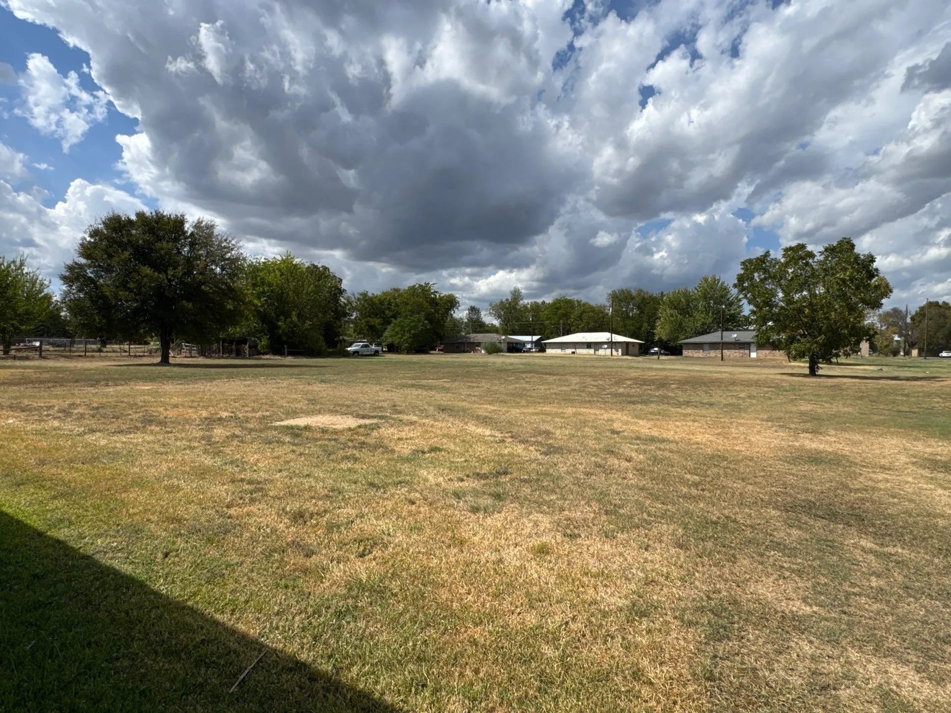Single Family Residence For Sale in Hopkins County , 741 Calvert Street, Sulphur Springs, Texas 75482, 2 Bedroom, 1 Bathroom, Garage spaces, 760 Sqft, built in 1980, mls#21386580, Real Estate Agent in Sulphur Springs, Homes For Sale in Hopkins county, Homes For Sale in Sulphur Springs, Realtor in Sulphur Springs Texas, Real Estate Brokerage Independent Realty Texas, Luminita Cordes Realtor