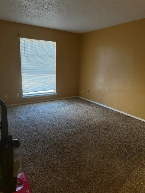 Condominium For Sale in Tarrant County , 5504 Boca Raton Boulevard 334, Fort Worth, Texas 76112, 2 Bedroom, 2 Bathroom, Garage spaces, 1,017 Sqft, built in 1972, mls#21387808, Real Estate Agent in Fort Worth, Homes For Sale in Tarrant county, Homes For Sale in Fort Worth, Realtor in Fort Worth Texas, Real Estate Brokerage Independent Realty Texas, Luminita Cordes Realtor