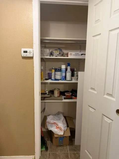 Condominium For Sale in Tarrant County , 5504 Boca Raton Boulevard 334, Fort Worth, Texas 76112, 2 Bedroom, 2 Bathroom, Garage spaces, 1,017 Sqft, built in 1972, mls#21387808, Real Estate Agent in Fort Worth, Homes For Sale in Tarrant county, Homes For Sale in Fort Worth, Realtor in Fort Worth Texas, Real Estate Brokerage Independent Realty Texas, Luminita Cordes Realtor