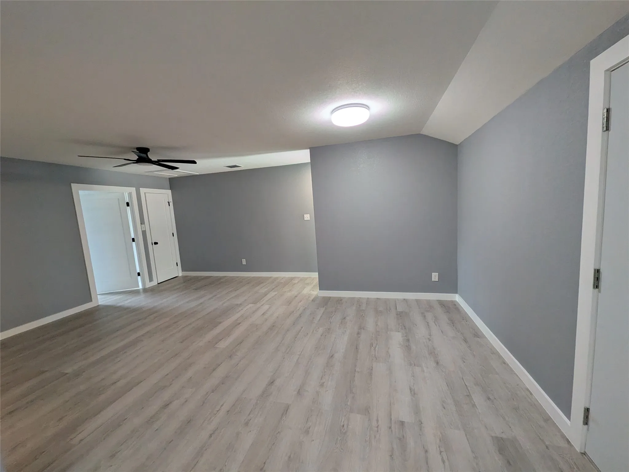 Single Family Residence For Sale in Hood County , 5523 SAN JACINTO Drive 9, Granbury, Texas 76048, 3 Bedroom, 2 Bathroom, 1 Garage spaces, 1,994 Sqft, built in 2026, mls#21383771, Real Estate Agent in Granbury, Homes For Sale in Hood county, Homes For Sale in Granbury, Realtor in Granbury Texas, Real Estate Brokerage Independent Realty Texas, Luminita Cordes Realtor
